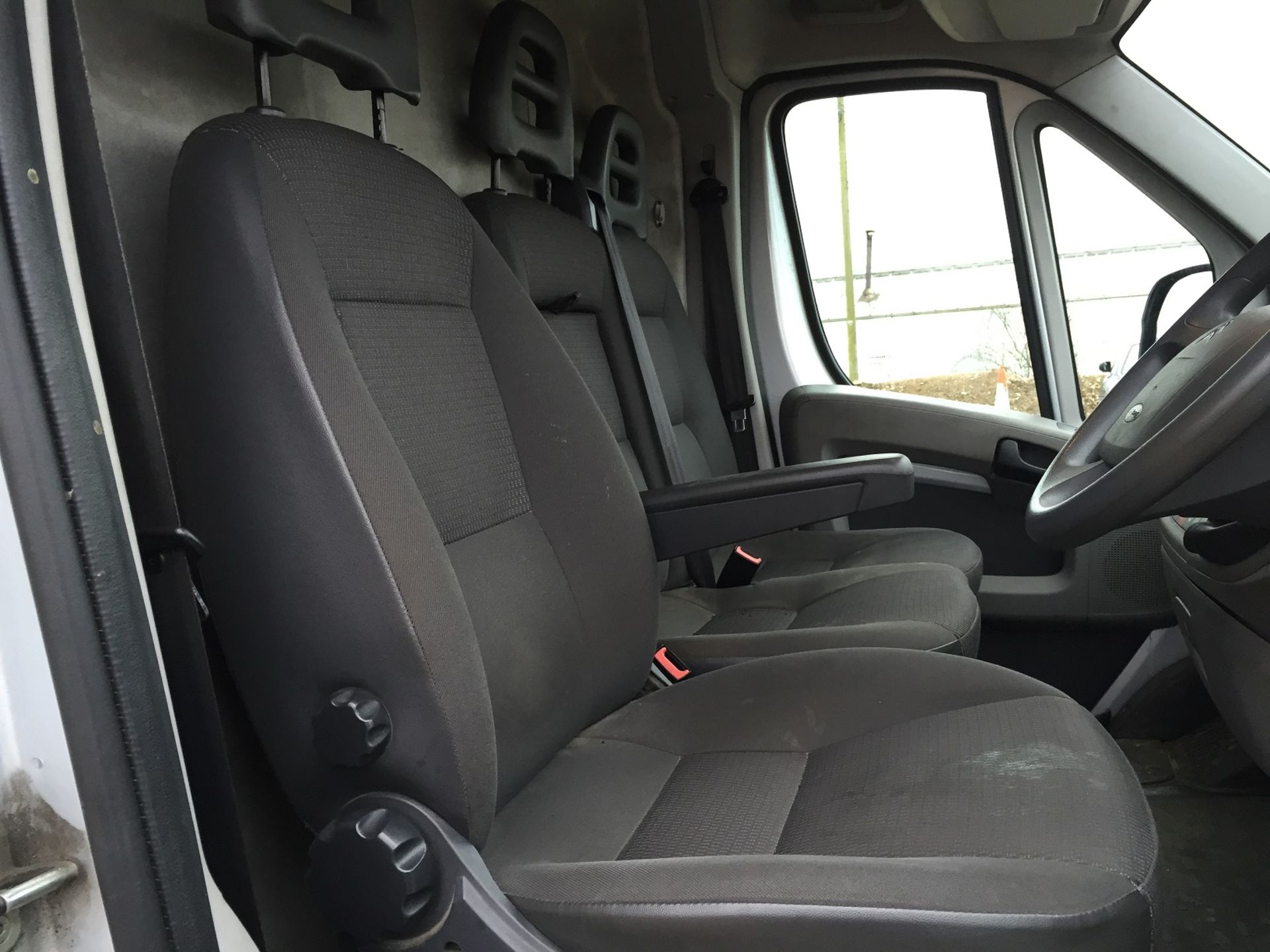 2010/60 REG CITROEN RELAY 35 ENTERPRISE HDI LWB HI-ROOF *PLUS VAT* - Image 8 of 10