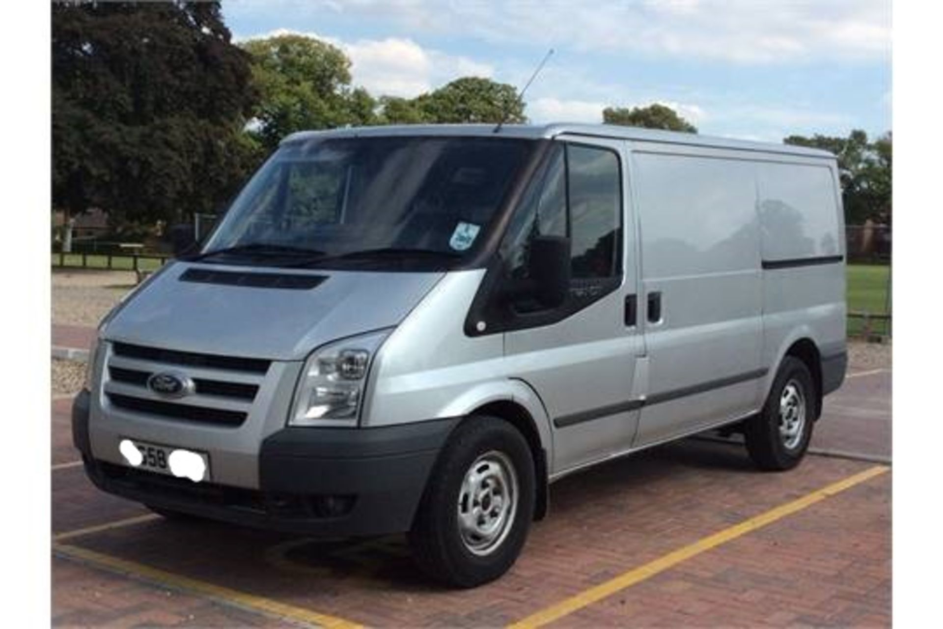 2008/58 FORD TRANSIT 115 T330M TREND MWB PANEL VAN ONE FORMER KEEPER FULL SERVICE HISTORY *NO VAT* - Image 2 of 10