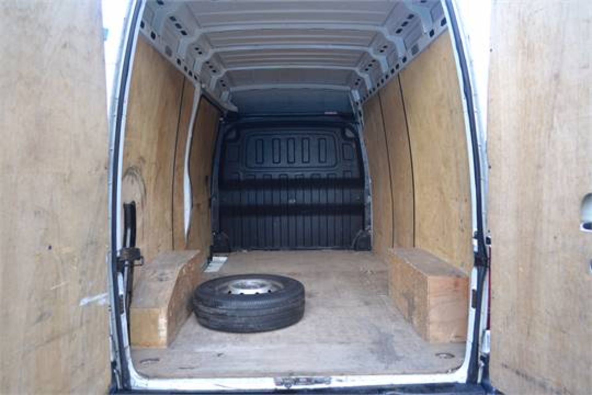 2008/58 REG LDV MAXUS HI-ROOF COMPANY DIRECT FULL COMPANY HISTORY *PLUS VAT* - Image 3 of 5