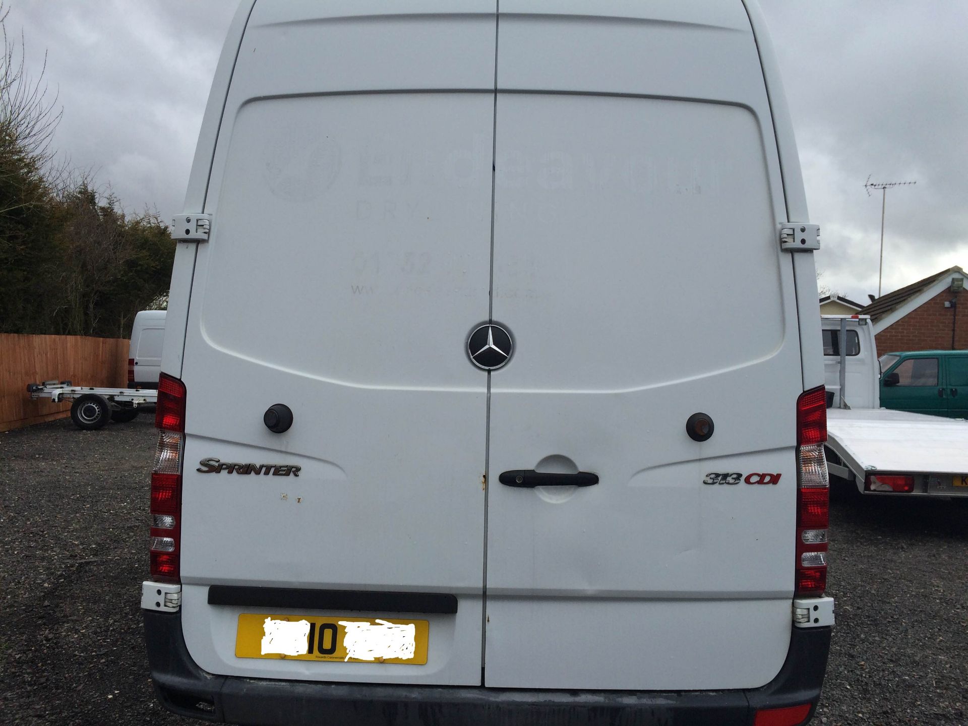 2010/10 REG MERCEDES SPRINTER 313CDI MEDIUM WHEEL BASE HI-TOP LOW GENUINE MILES *PLUS VAT* - Image 3 of 8