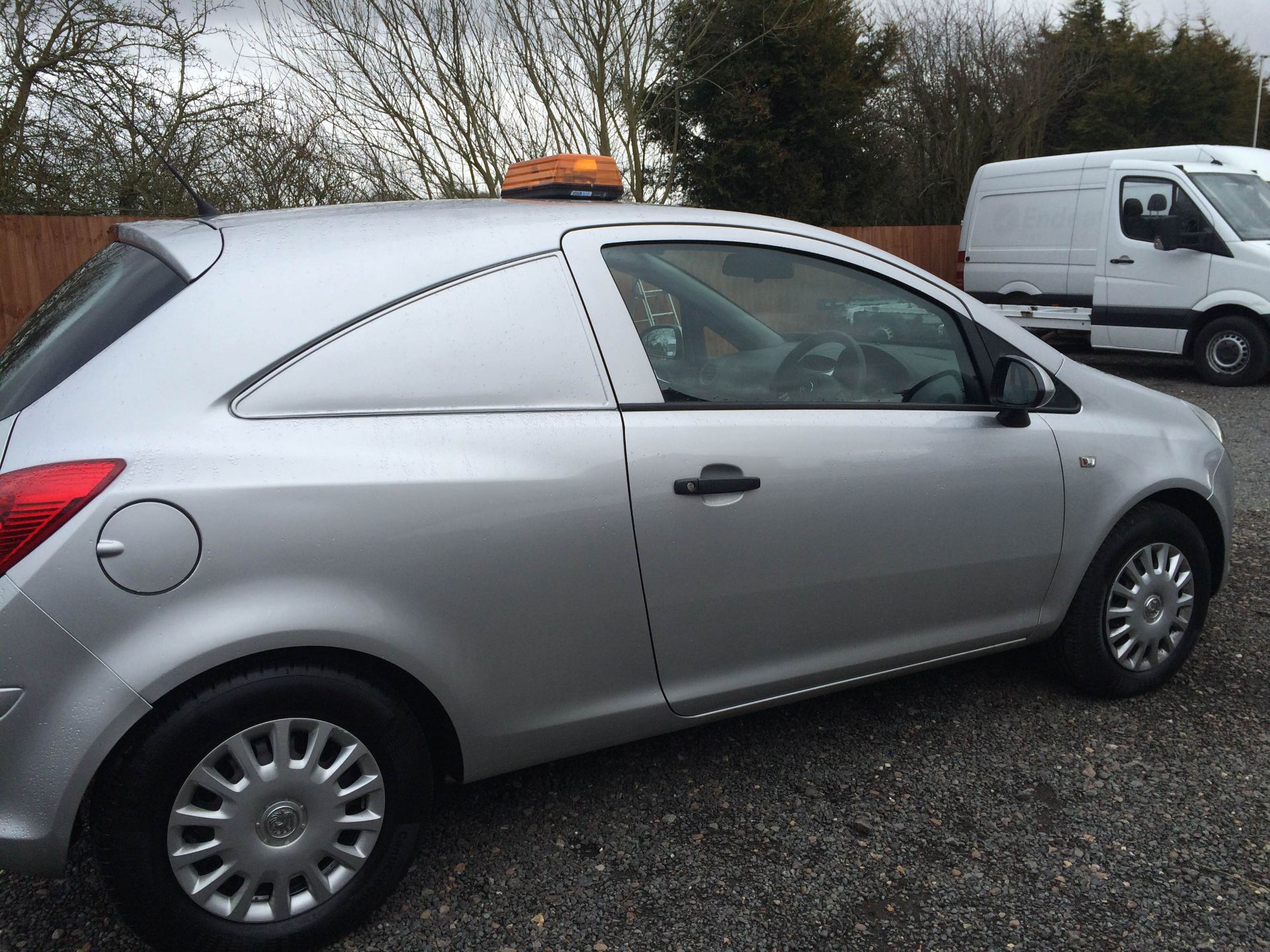 2011/60 REG VAUXHALL CORSA VAN NEW SHAPE 1 COMPANY OWNER *PLUS VAT* - Image 3 of 6