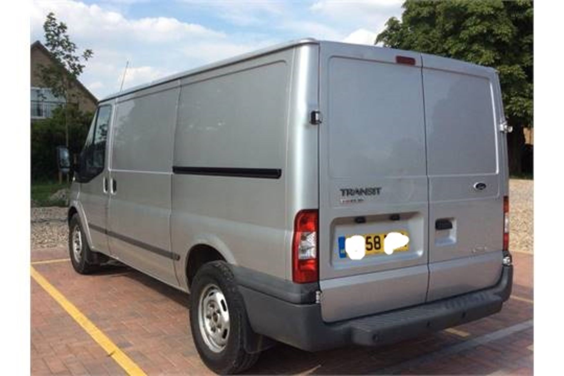2008/58 FORD TRANSIT 115 T330M TREND MWB PANEL VAN ONE FORMER KEEPER FULL SERVICE HISTORY *NO VAT* - Image 3 of 10