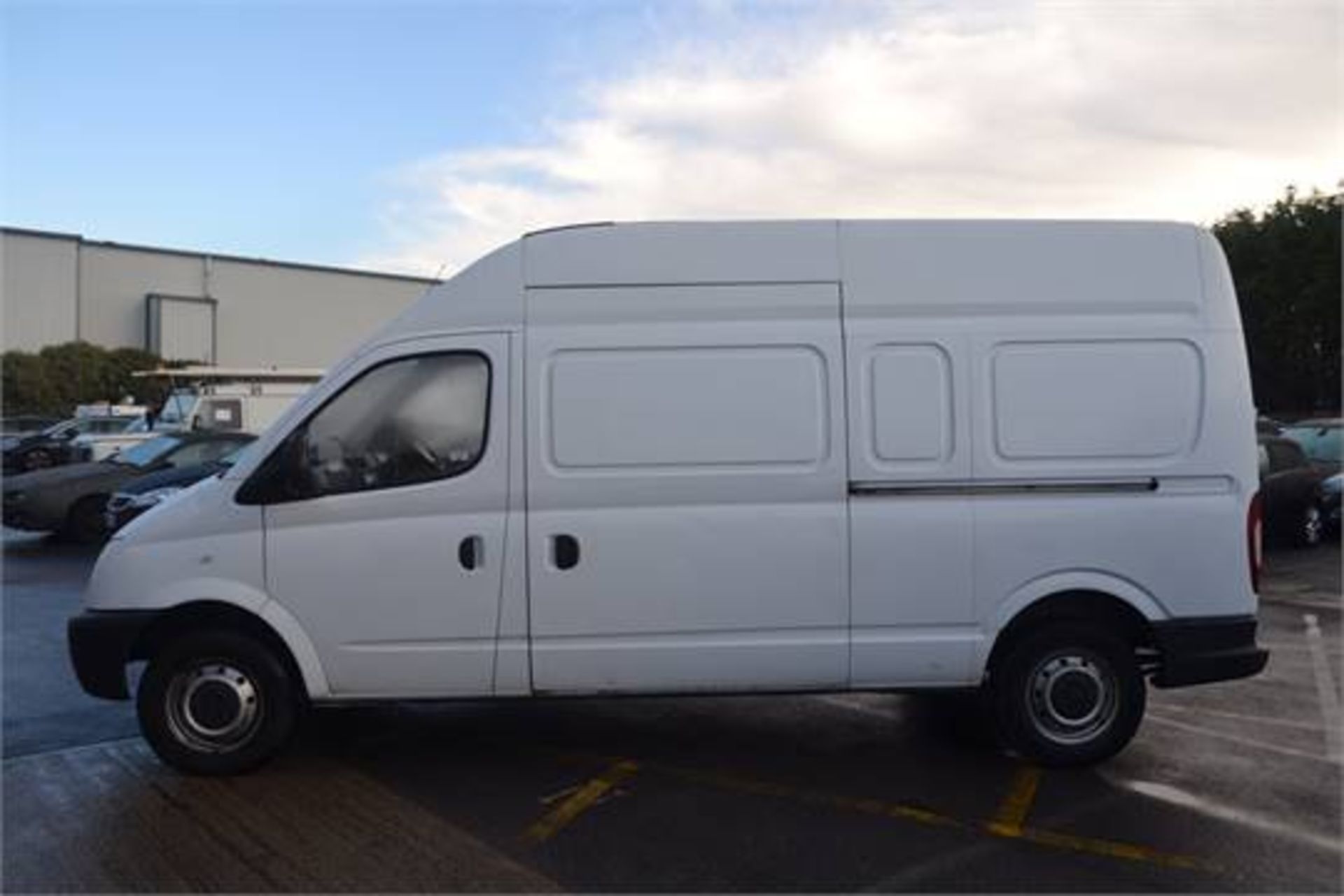 2008/58 REG LDV MAXUS HI-ROOF COMPANY DIRECT FULL COMPANY HISTORY *PLUS VAT* - Image 2 of 5