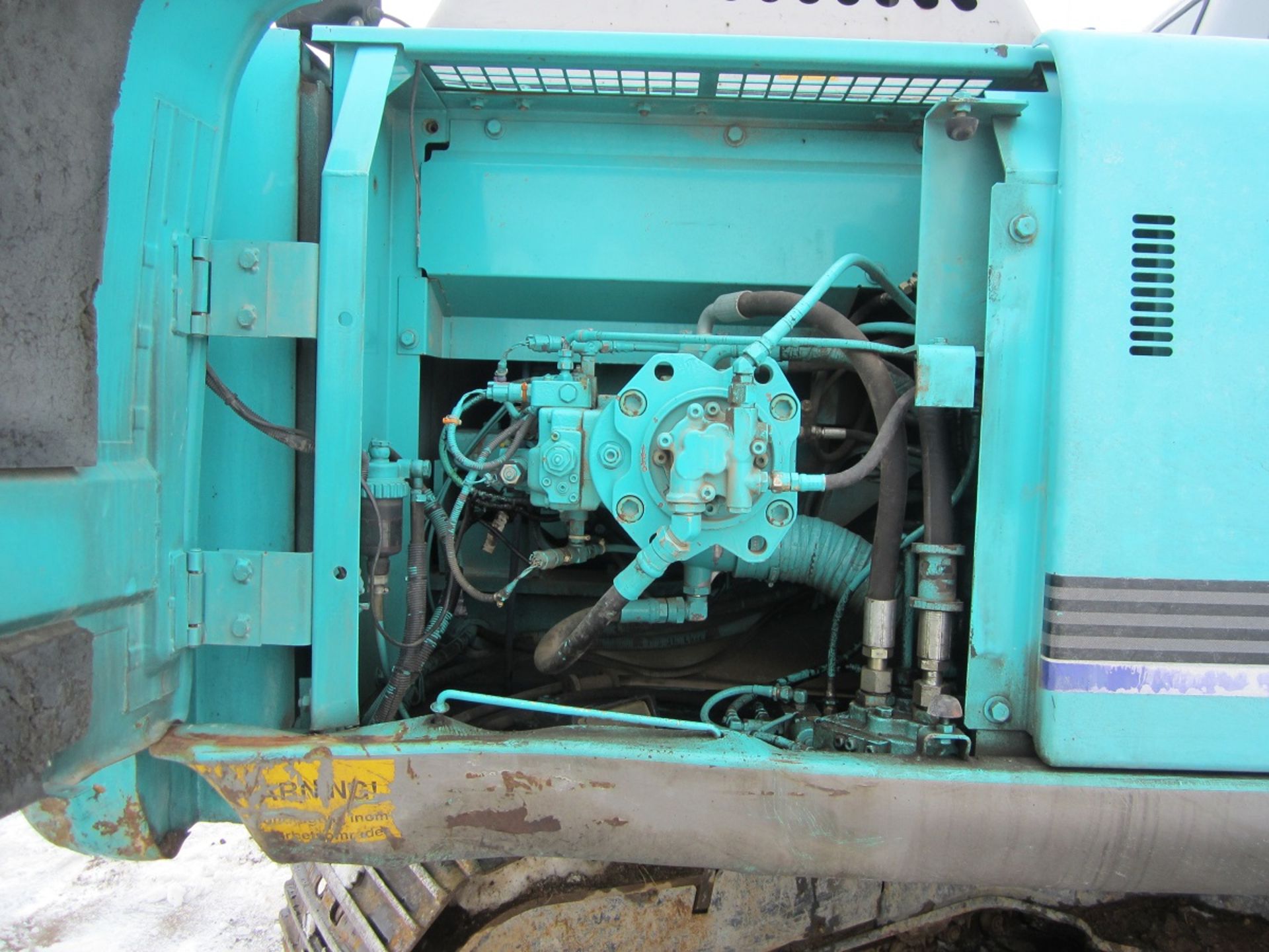 YEAR 2000 KOBELCO SK250NLC CRAWLER EXCAVATOR *NO VAT* - Image 9 of 15