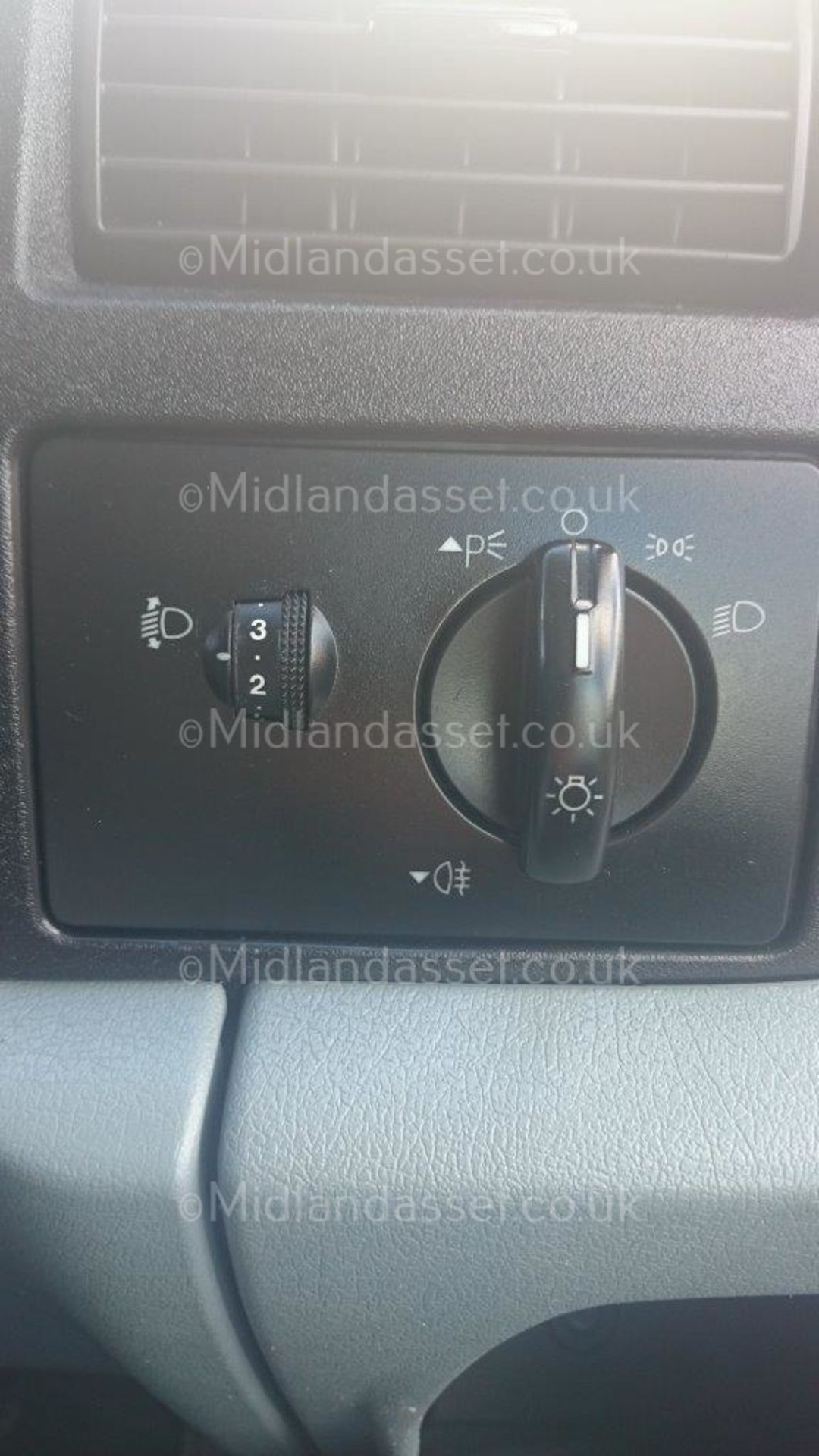 2007/07 REG FORD TRANSIT 85 280S D/C FWD PANEL VAN *NO VAT* - Image 9 of 11