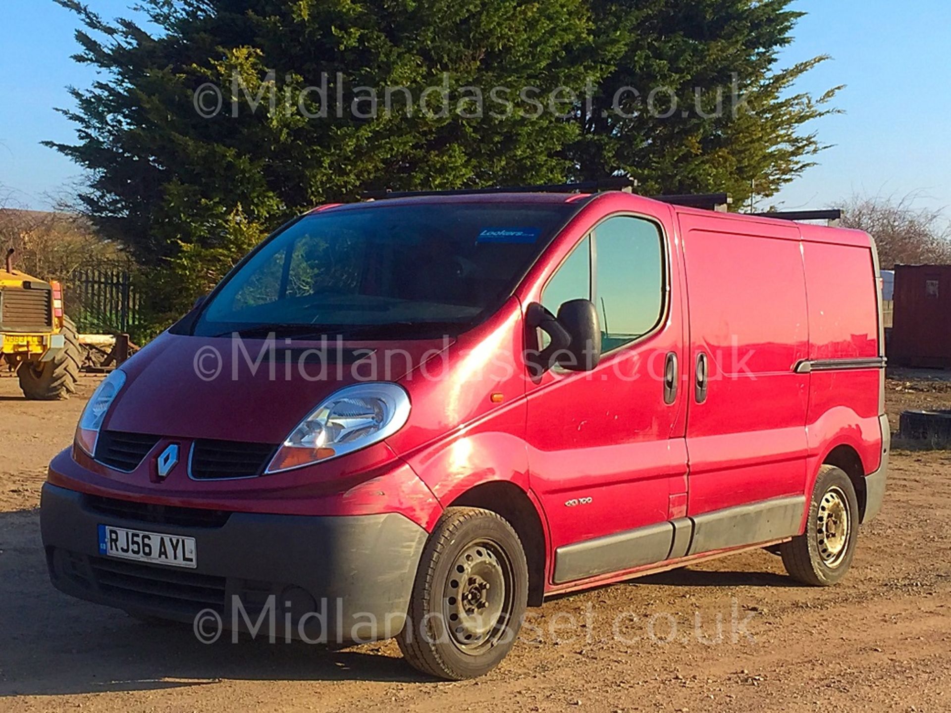 2006/56 REG RENAULT TRAFFIC SL27 DCI 100 RED METALLIC *NO VAT* - Image 2 of 10