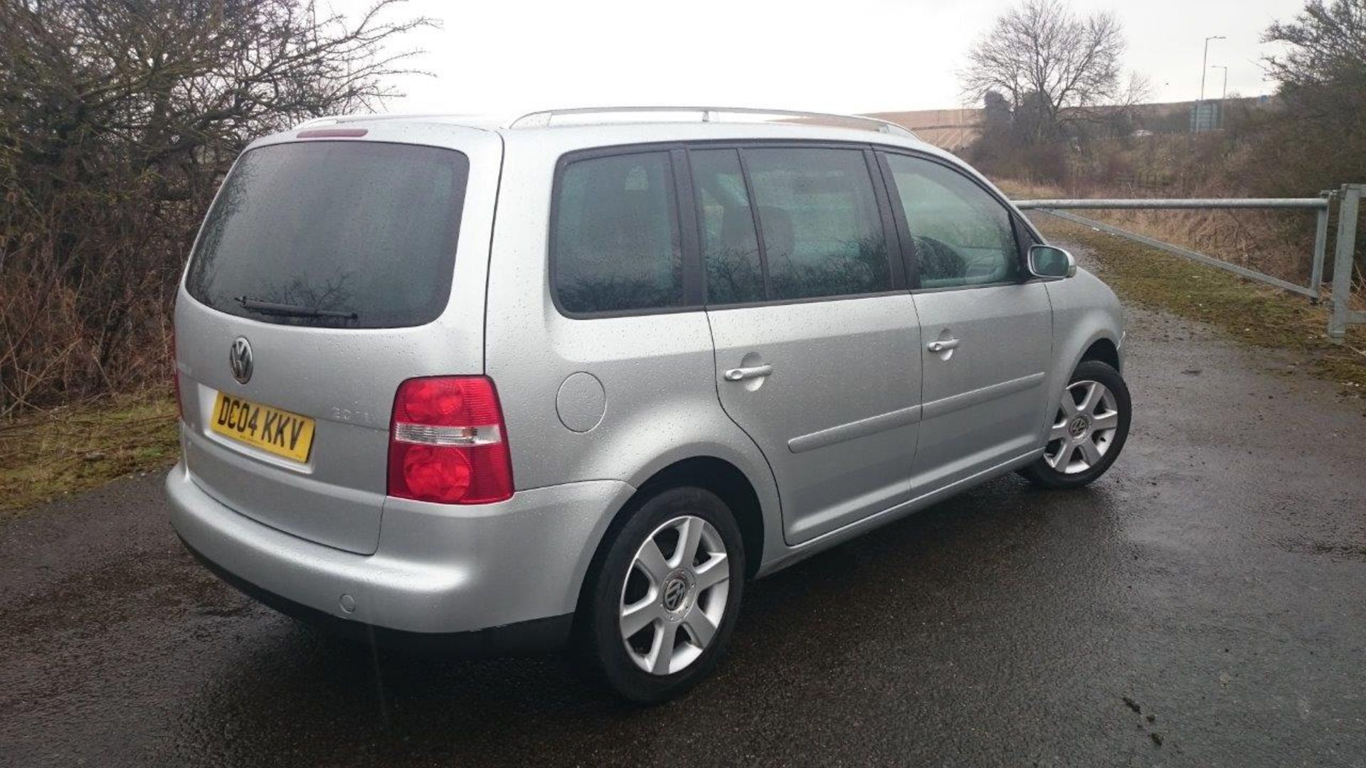 2004/04 REG VOLKSWAGEN TOURAN SPORT TDI *NO VAT* - Image 5 of 18