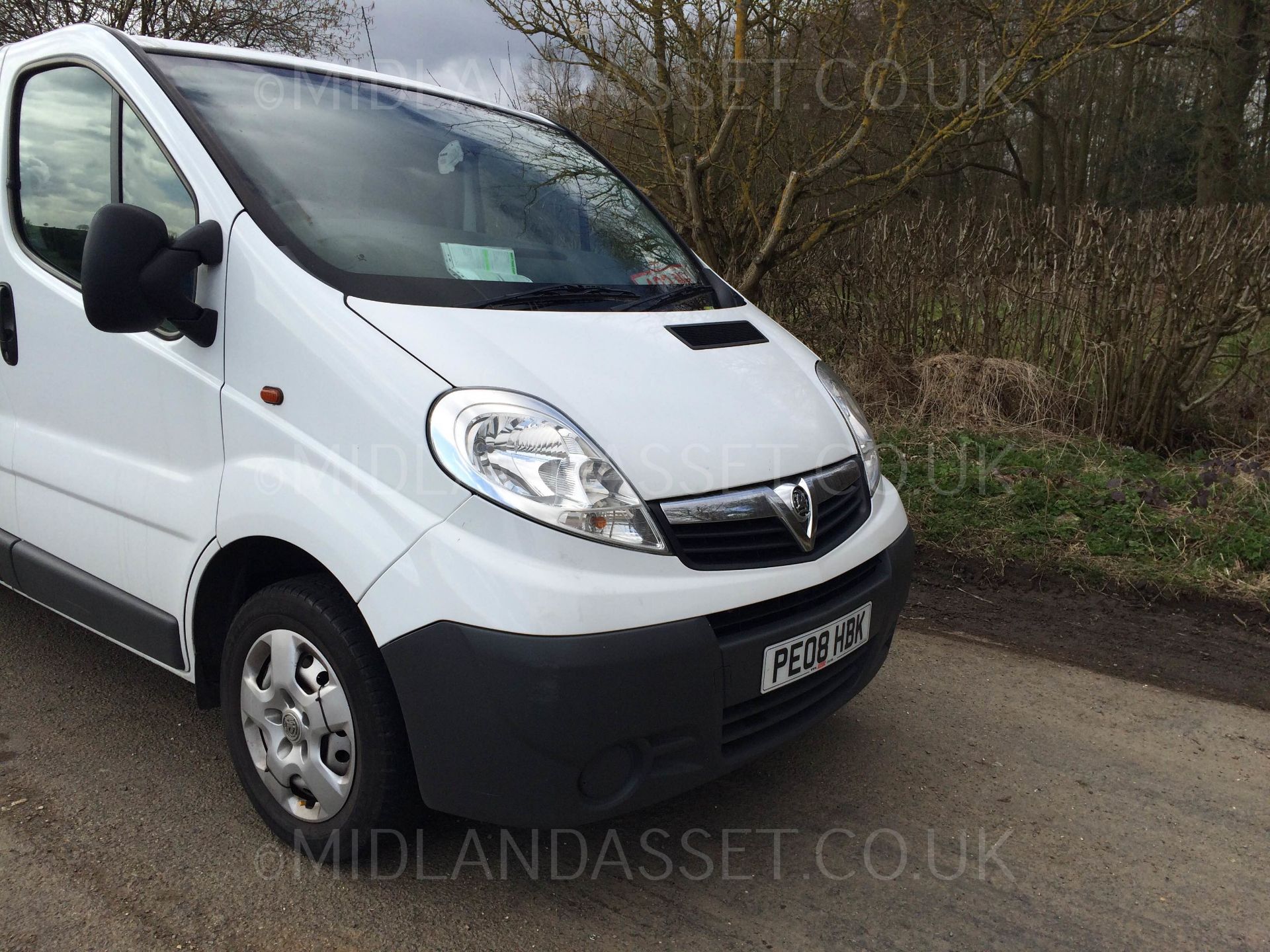 2008/08 REG VAUXHALL VIVARO 2.0 CDTI COMBI/DUALINER VAN 7 SEATER *NO VAT* - Image 2 of 7