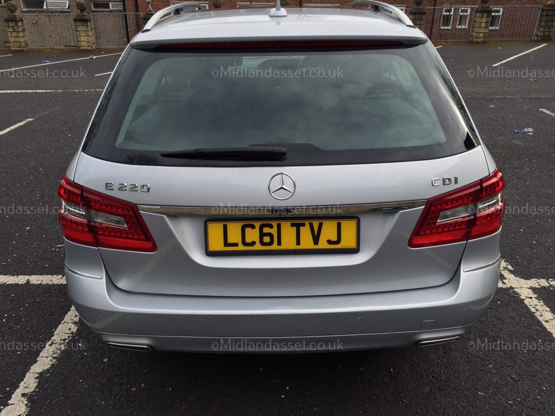 2012/61 REG MERCEDES-BENZ E220 EXECUTIVE SE CDI BLUE 5 DOOR ESTATE ONE OWNER *NO VAT* - Image 8 of 8