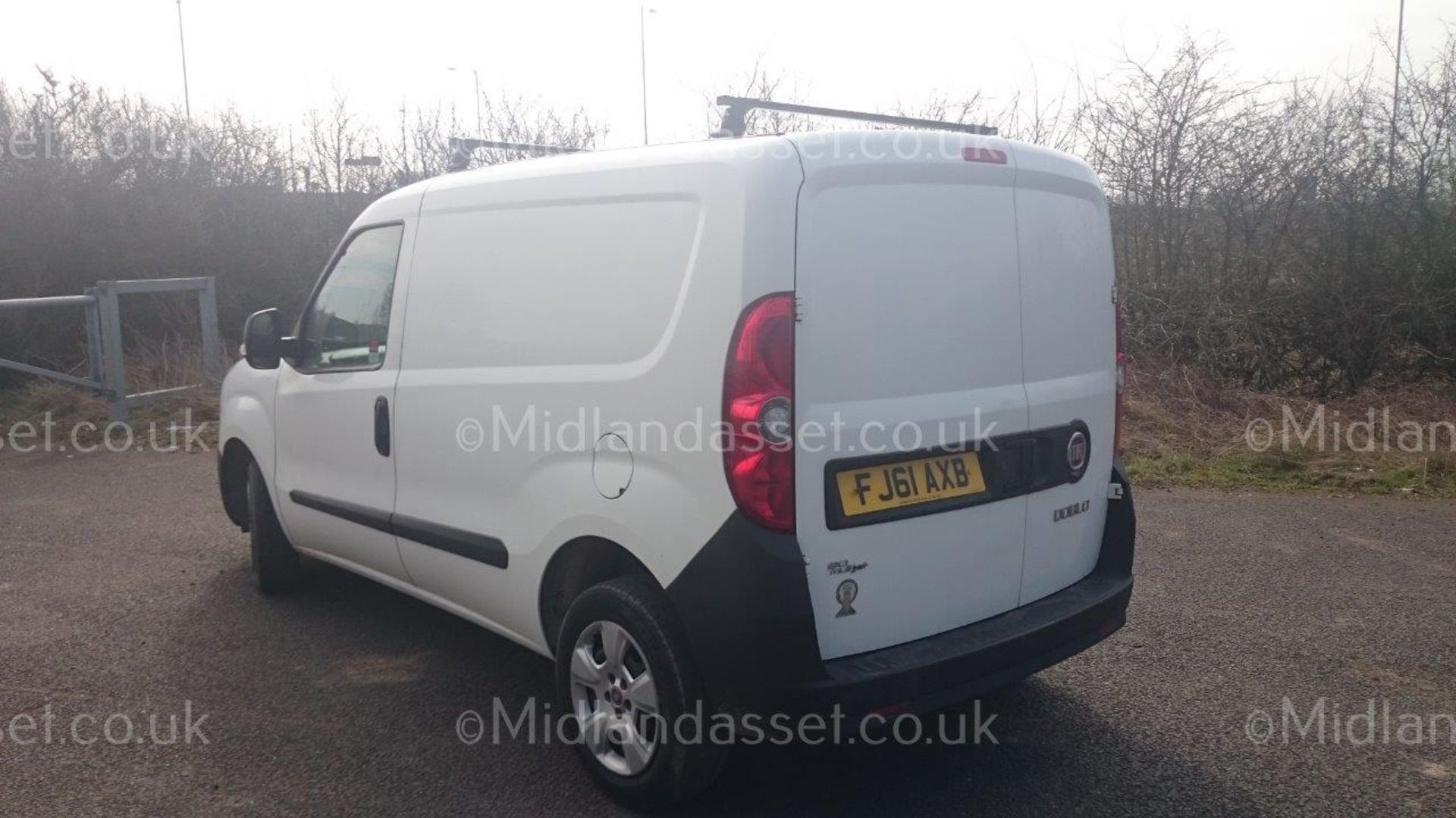 2011/61 REG FIAT DOBLO 16V M-JET PANEL VAN ONE FORMER KEEPER *PLUS VAT* - Image 3 of 14