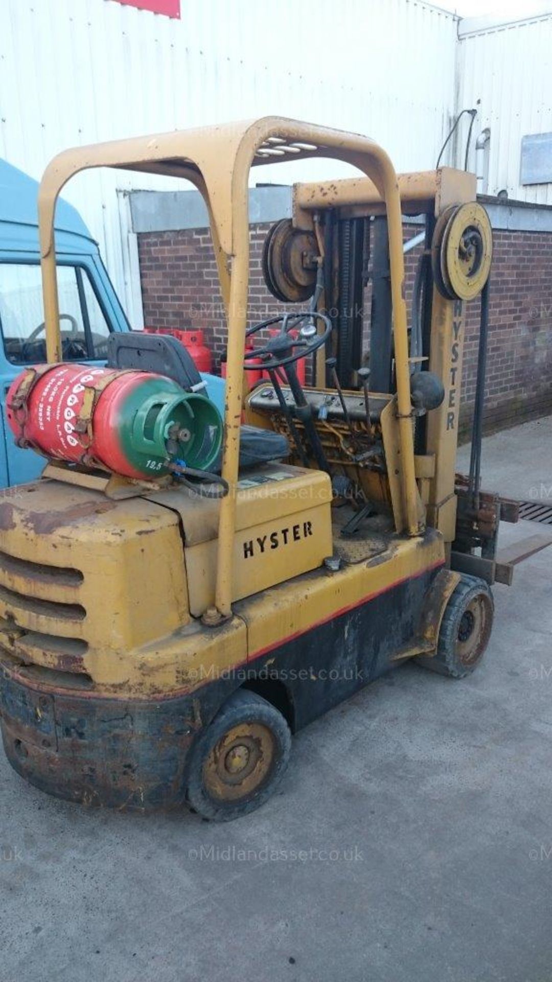 HYSTER 2 TONNE LPG FORK TRUCK *NO VAT* - Image 4 of 9