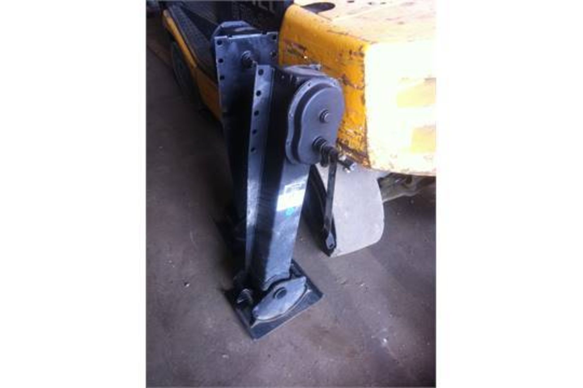 2 x ARVIN MERITOR LANDING GEAR BRAND NEW   MODEL: SL1FBSAA6400 DATE OF MANUFACTURE: 14th APRIL - Image 2 of 5