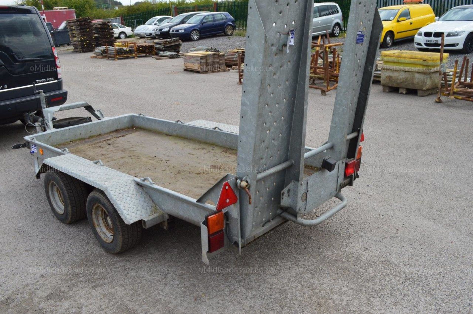 2009 IFOR WILLIAMS GH94 TWIN AXLE PLANT TRAILER WITH SPARE WHEEL - Image 5 of 12