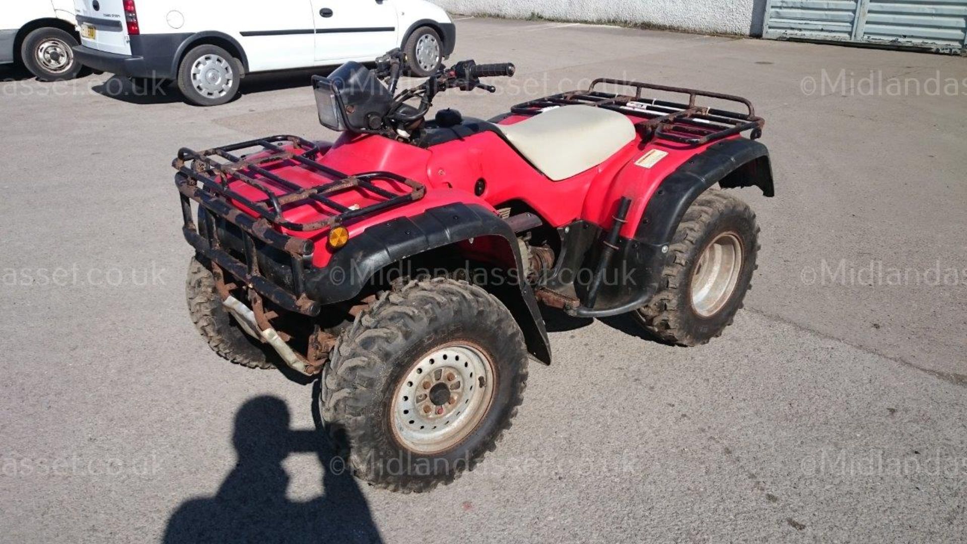 2002 HONDA 432cc QUADBIKE ROAD REGISTERED *NO VAT* - Image 2 of 11