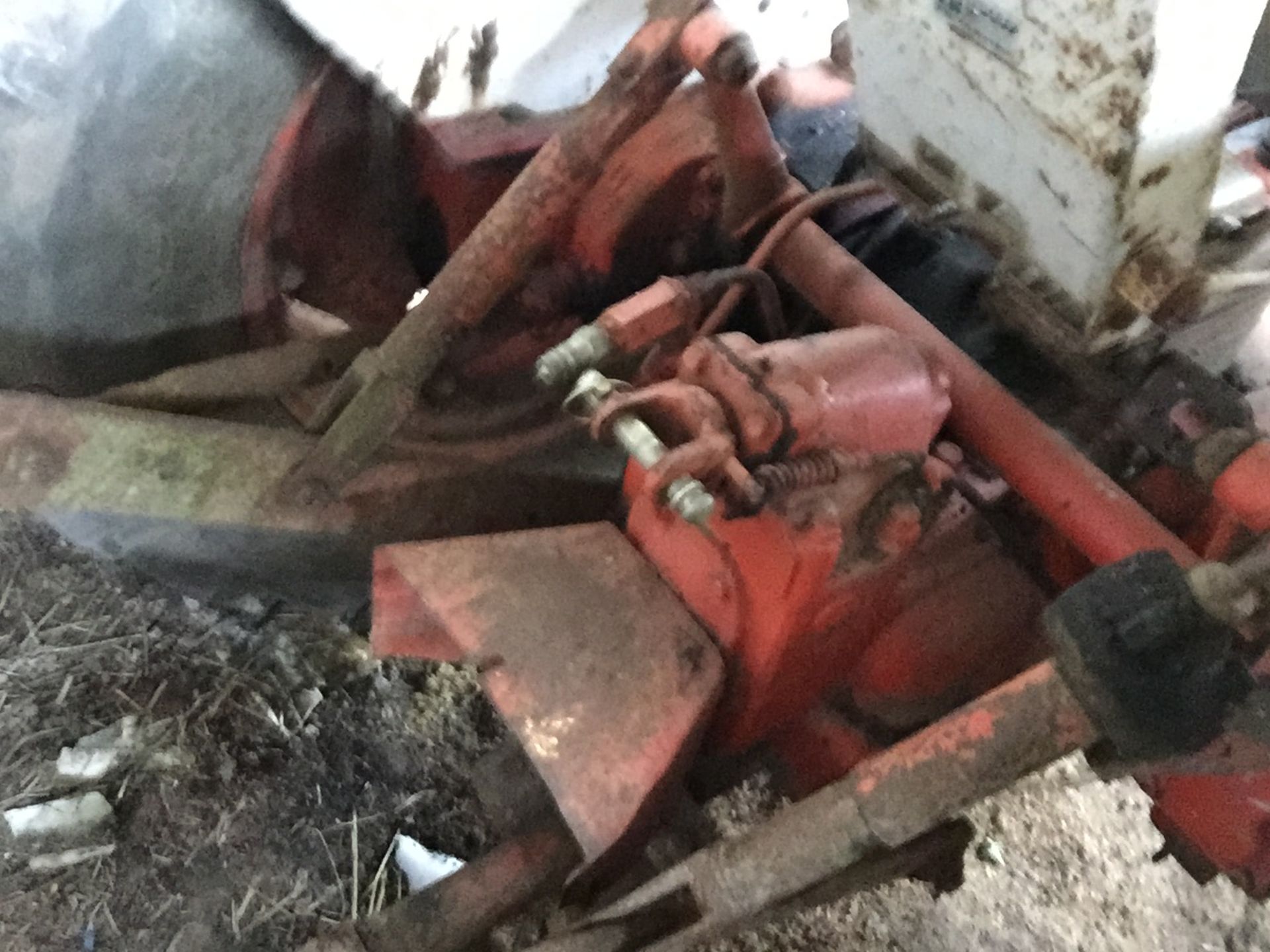David Brown 885 tractor c/w front loader - Image 12 of 17