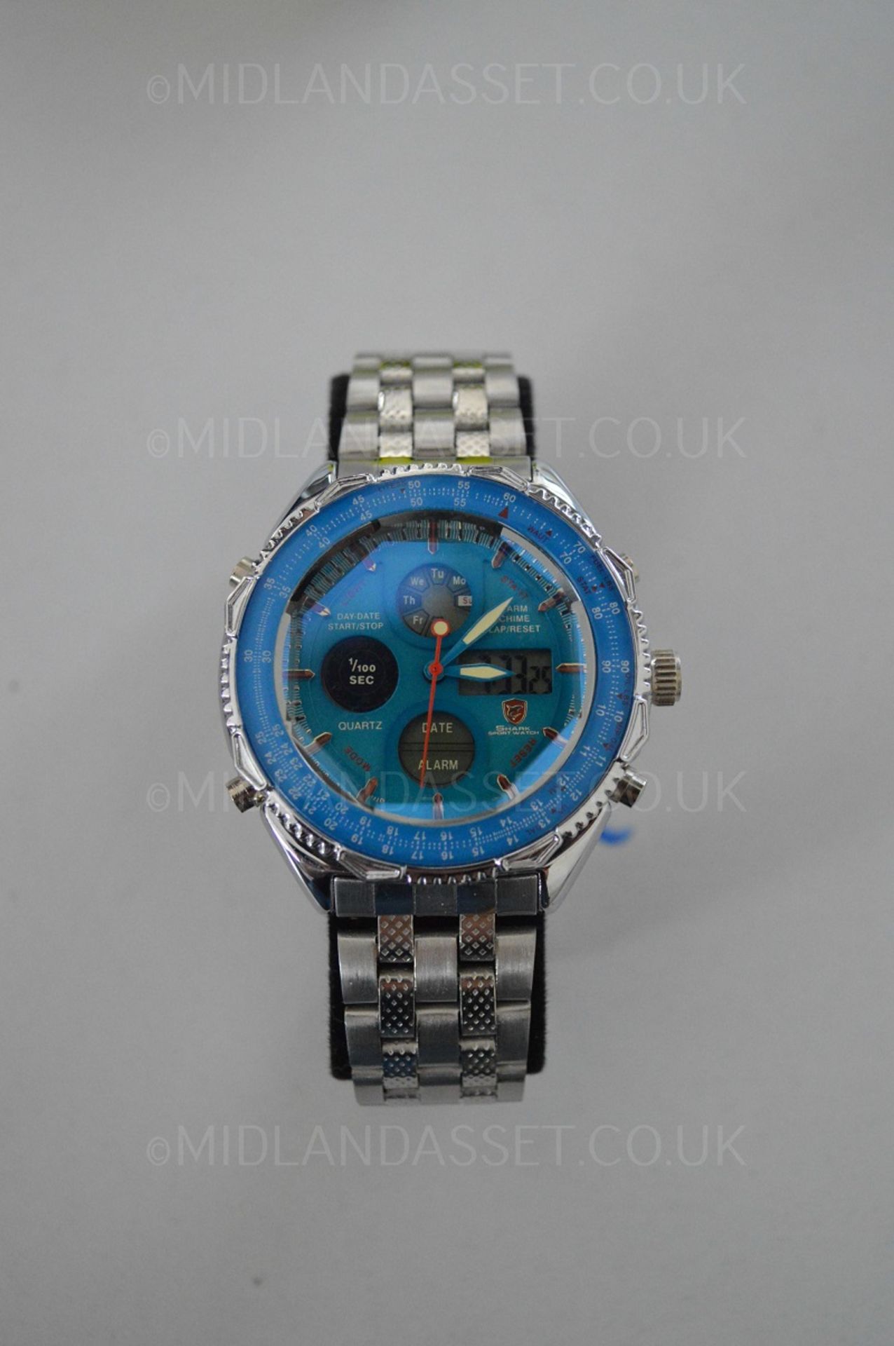 NEW MENS SHARK WATCH INCLUDING BOX 48MM FACE - Image 4 of 4