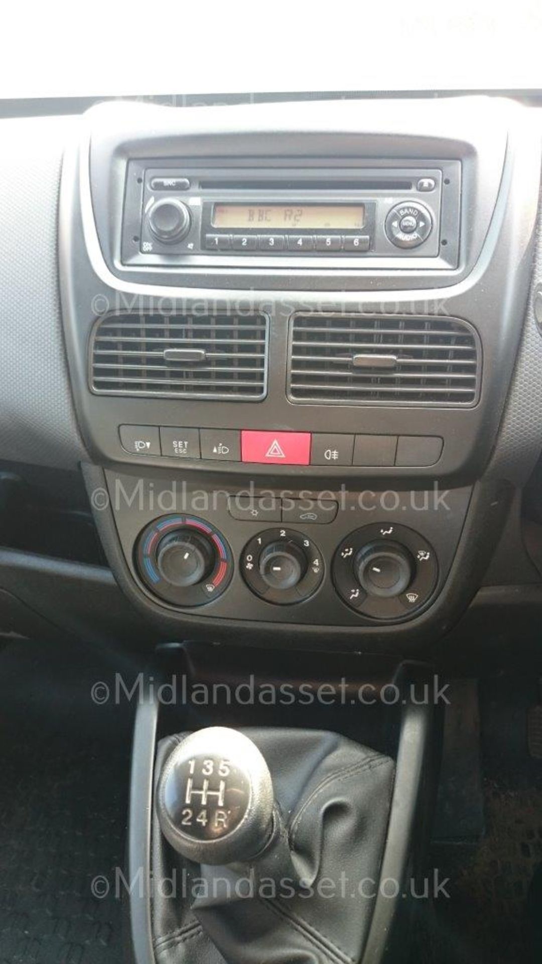 2011/61 REG FIAT DOBLO 16V M-JET PANEL VAN ONE FORMER KEEPER *PLUS VAT* - Image 13 of 14