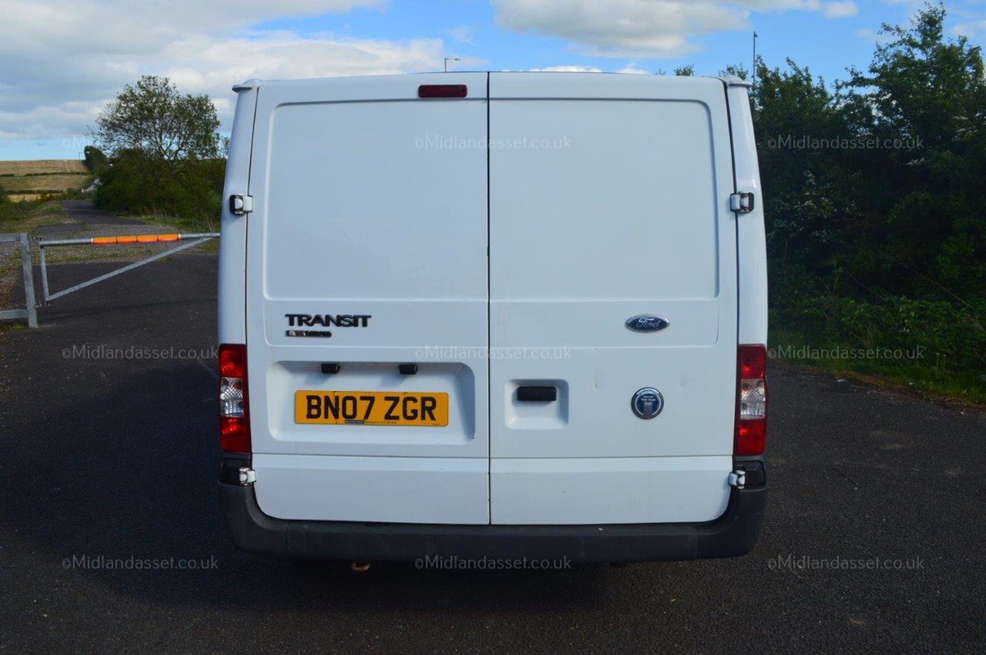 2007/07 REG FORD TRANSIT 85 T280S FWD PANEL VAN *NO VAT* - Image 15 of 15