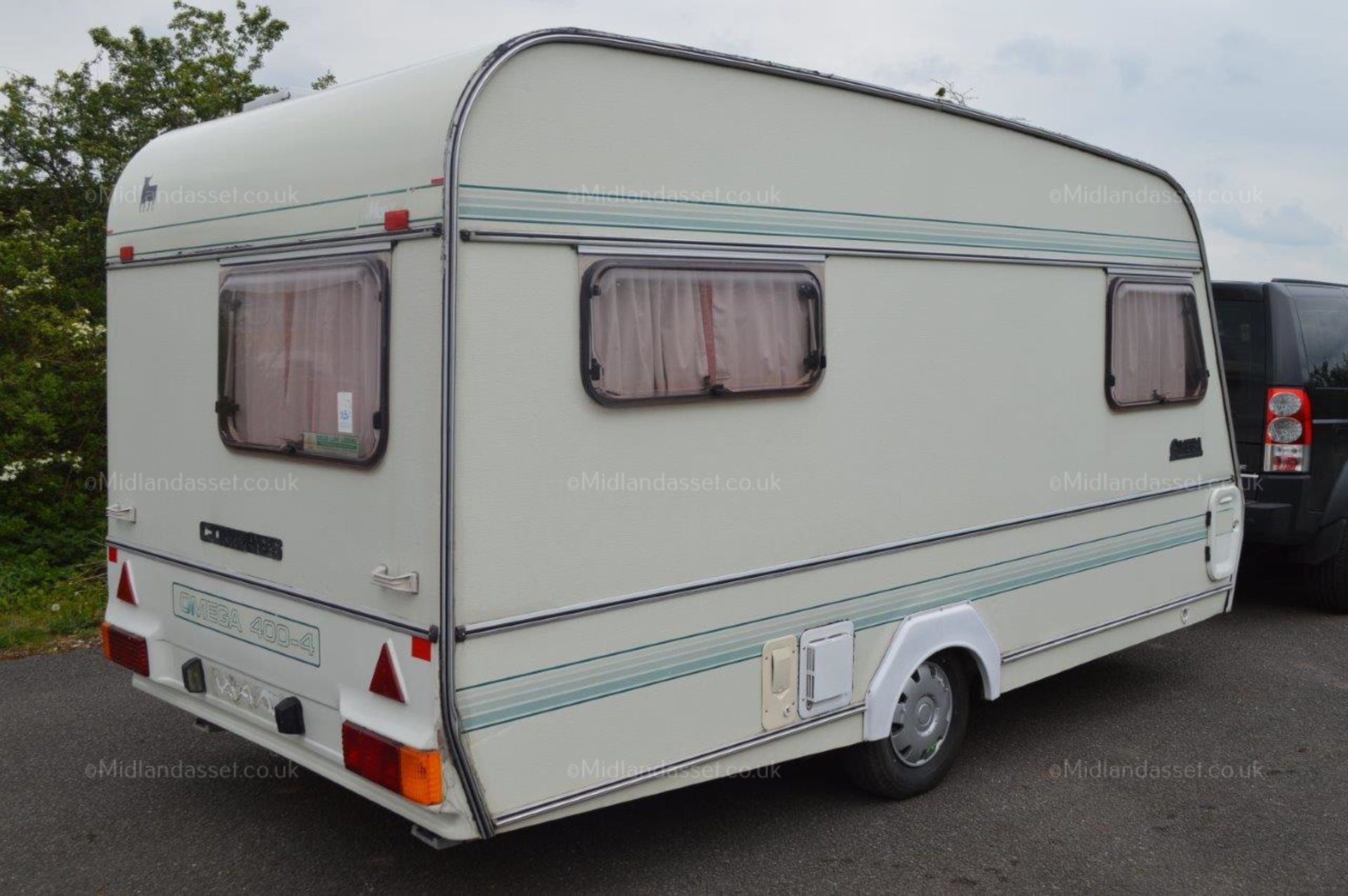 OMEGA COMPASS 400-4 4 BERTH CARAVAN *NO VAT* - Image 2 of 18