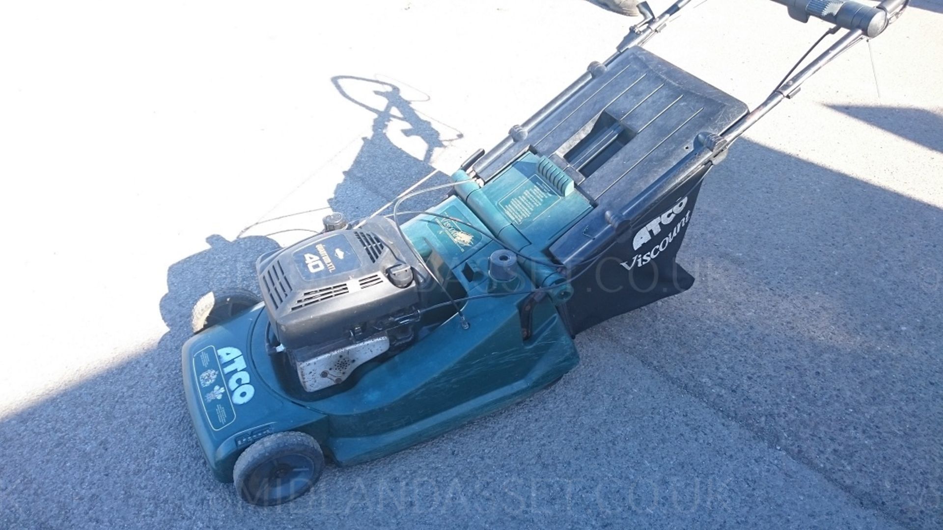 ATCO VISCOUNT SELF PROPELLED LAWN MOWER *NO VAT* - Image 5 of 7