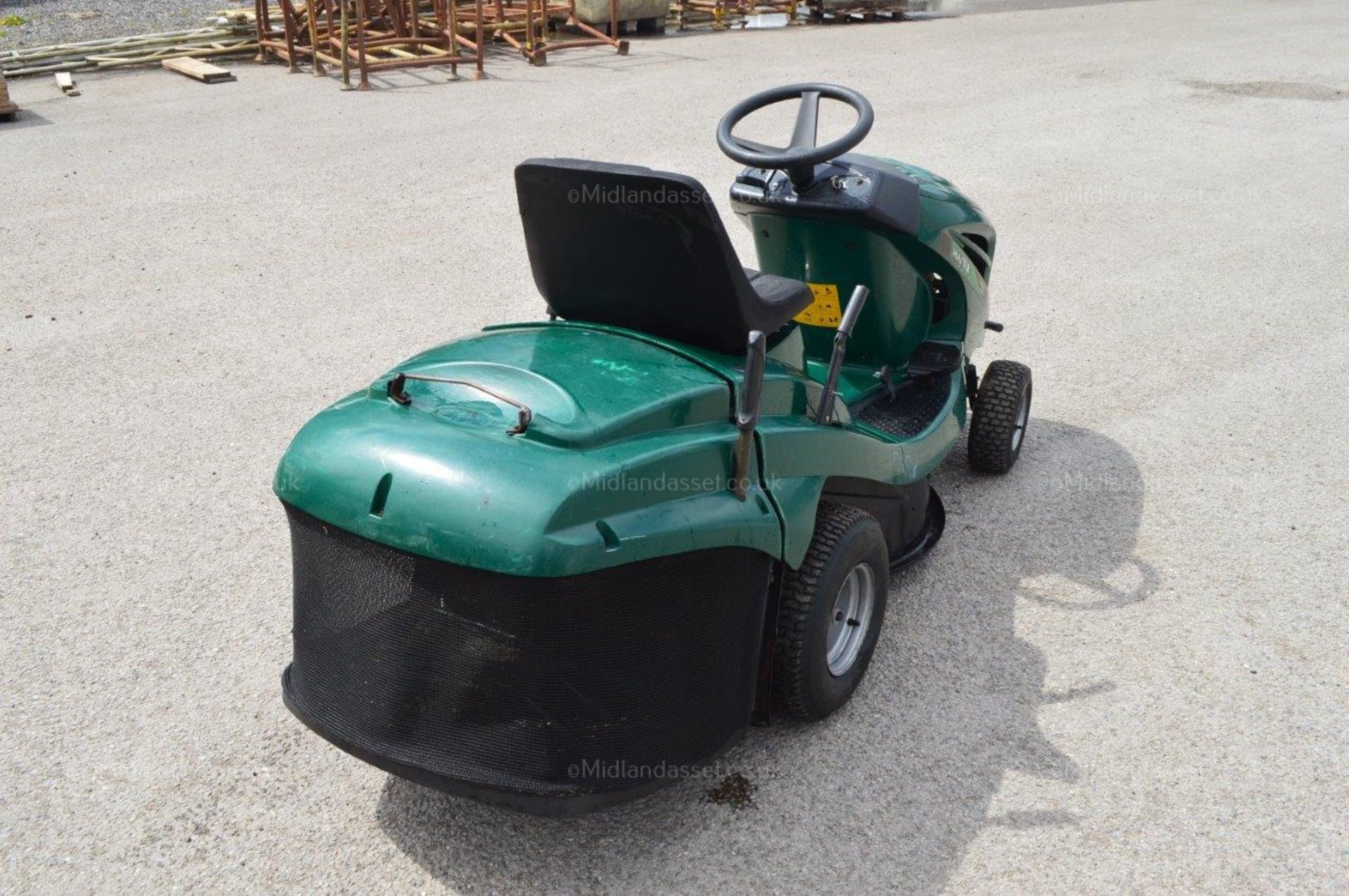 2004 HAYTER HERITAGE RS 14/82 RIDE ON MOWER *NO VAT* - Image 5 of 8