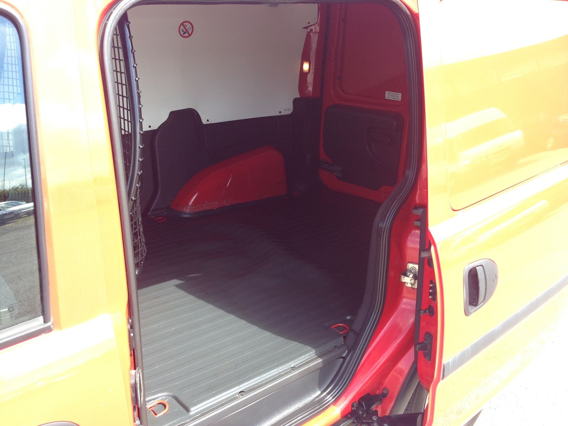 2009/58 REG VAUXHALL COMBO VAN *NO VAT* - Image 7 of 22