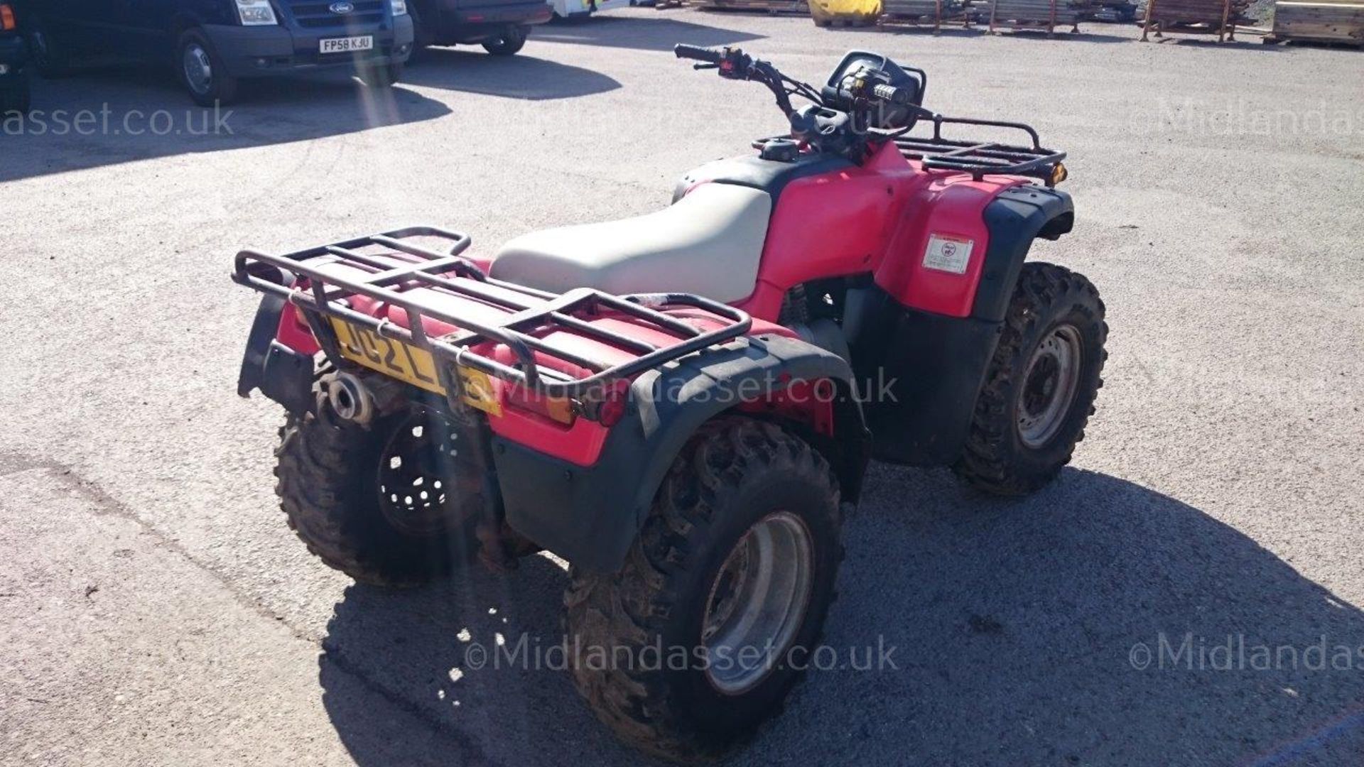 2002 HONDA 432cc QUADBIKE ROAD REGISTERED *NO VAT* - Image 4 of 11