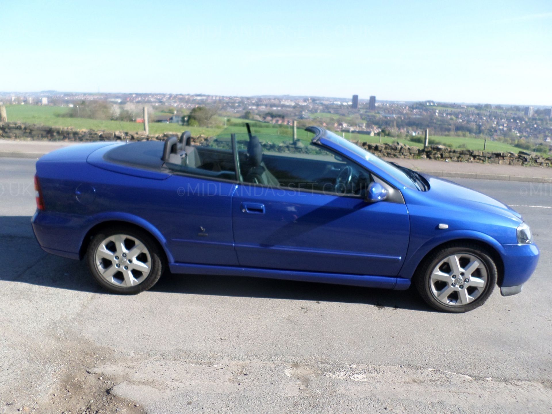 2003/03 REG VAUXHALL ASTRA COUPE 2 DOOR CONVERTIBLE BLUE *NO VAT* - Image 6 of 11