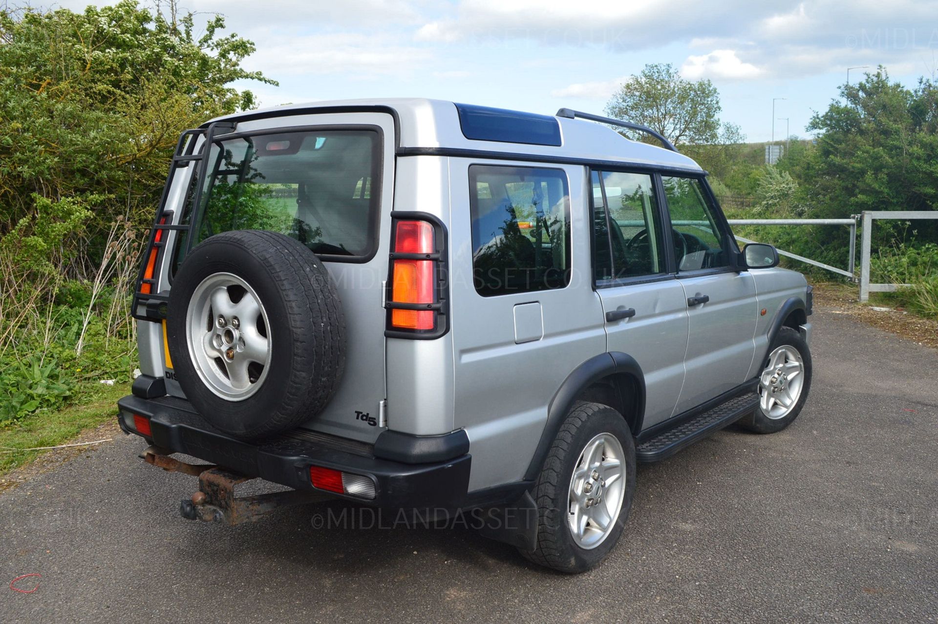 2002/52 REG LAND ROVER DISCOVERY TD5 GS AUTO 5 DOOR 7 SEATS *NO VAT* - Image 7 of 23