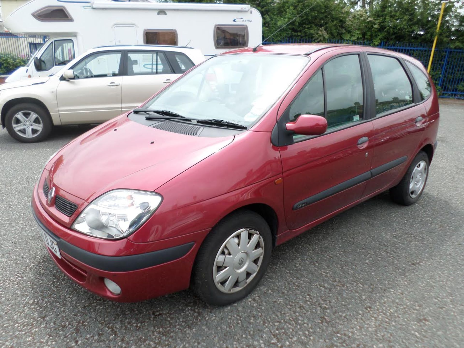 2002/52 REG RENAULT MEGANE SCENIC *NO VAT* - Image 2 of 6