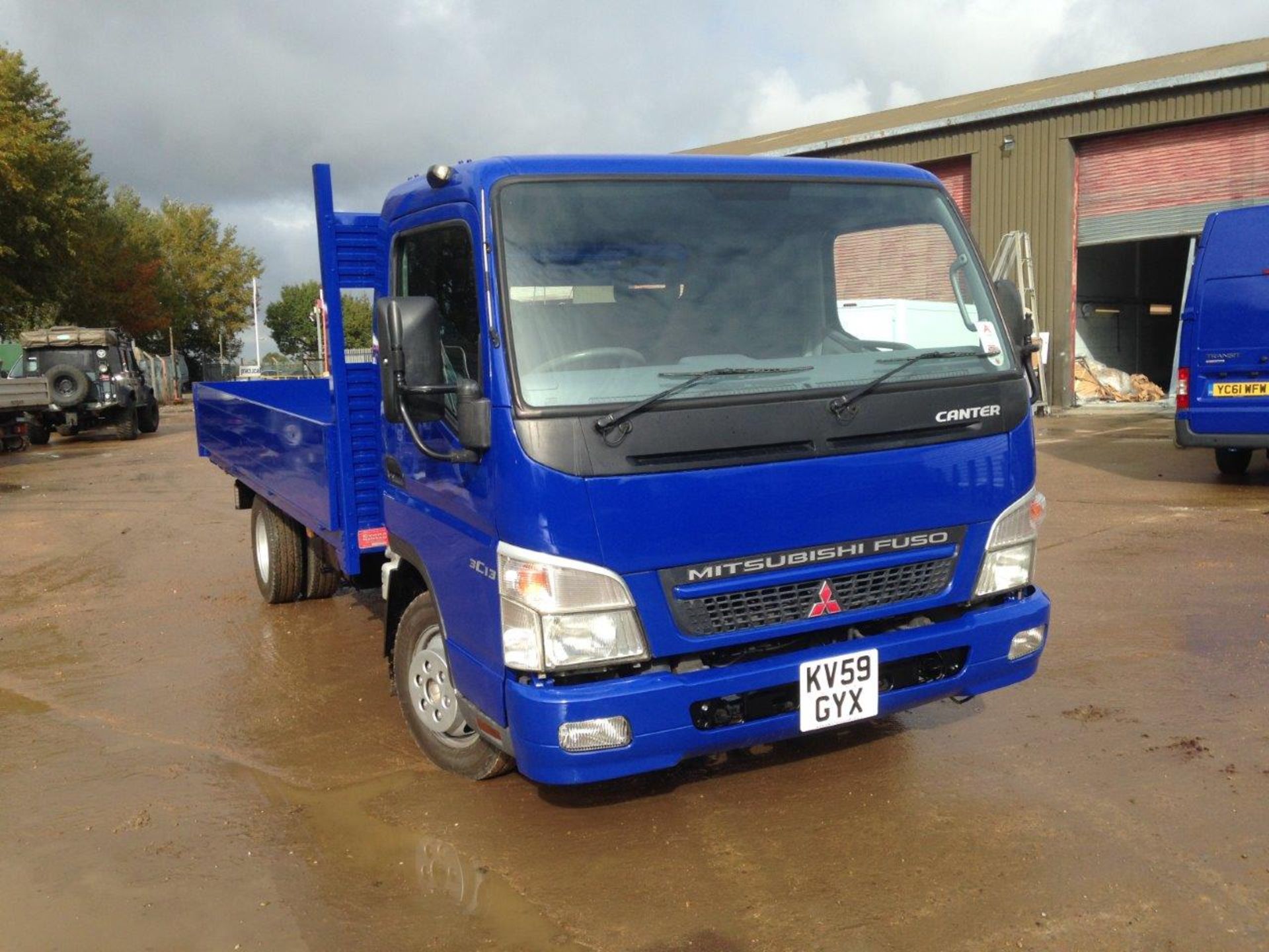 2009/59 REG MITSUBISHI FUSO CANTER 3C13-34 LWB 14 FT DROPSIDE TRUCK ONE OWNER