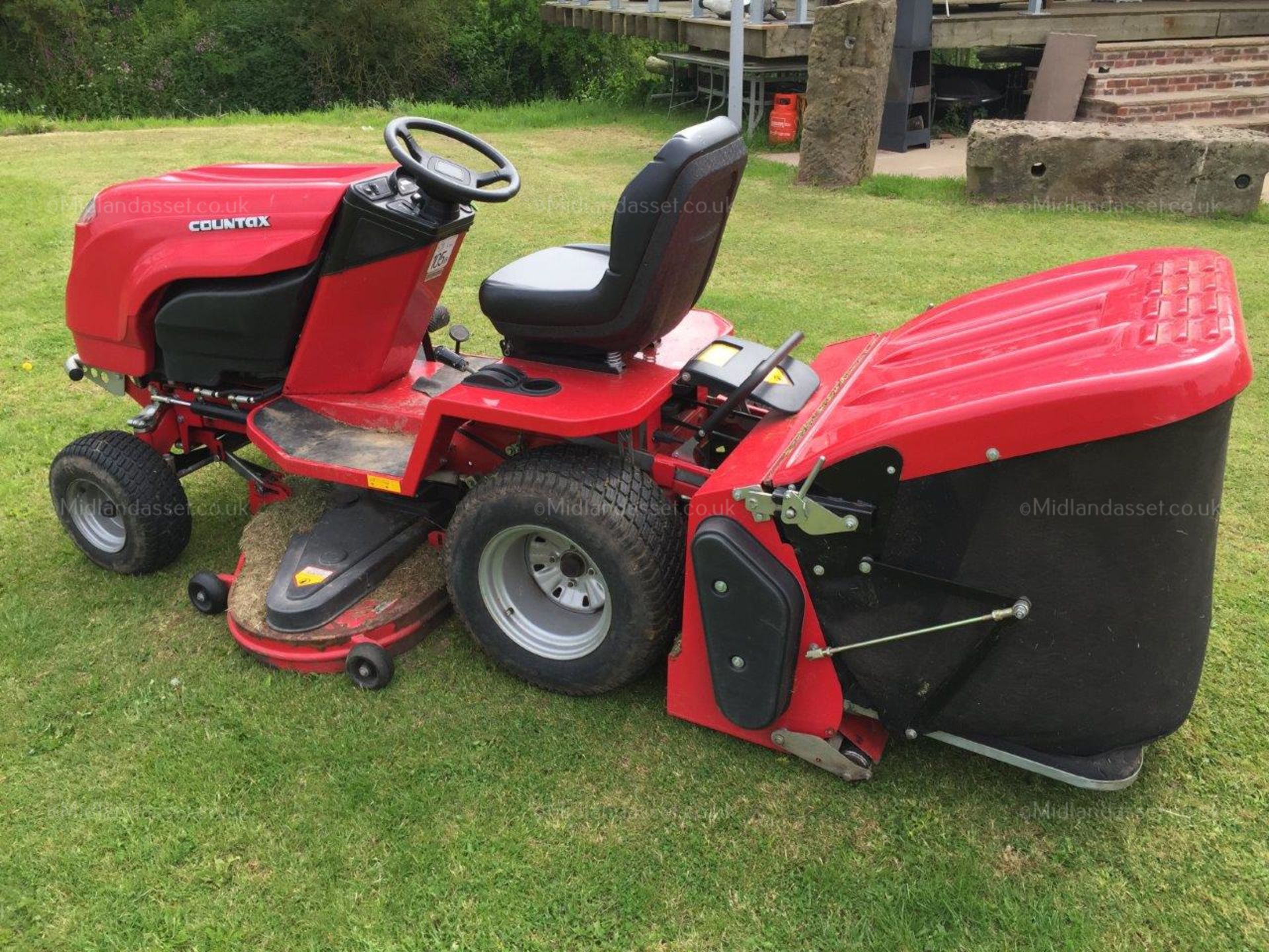 COUNTAX DIESEL RIDE ON LAWNMOWER D50-LN  *NO VAT* - Image 3 of 8