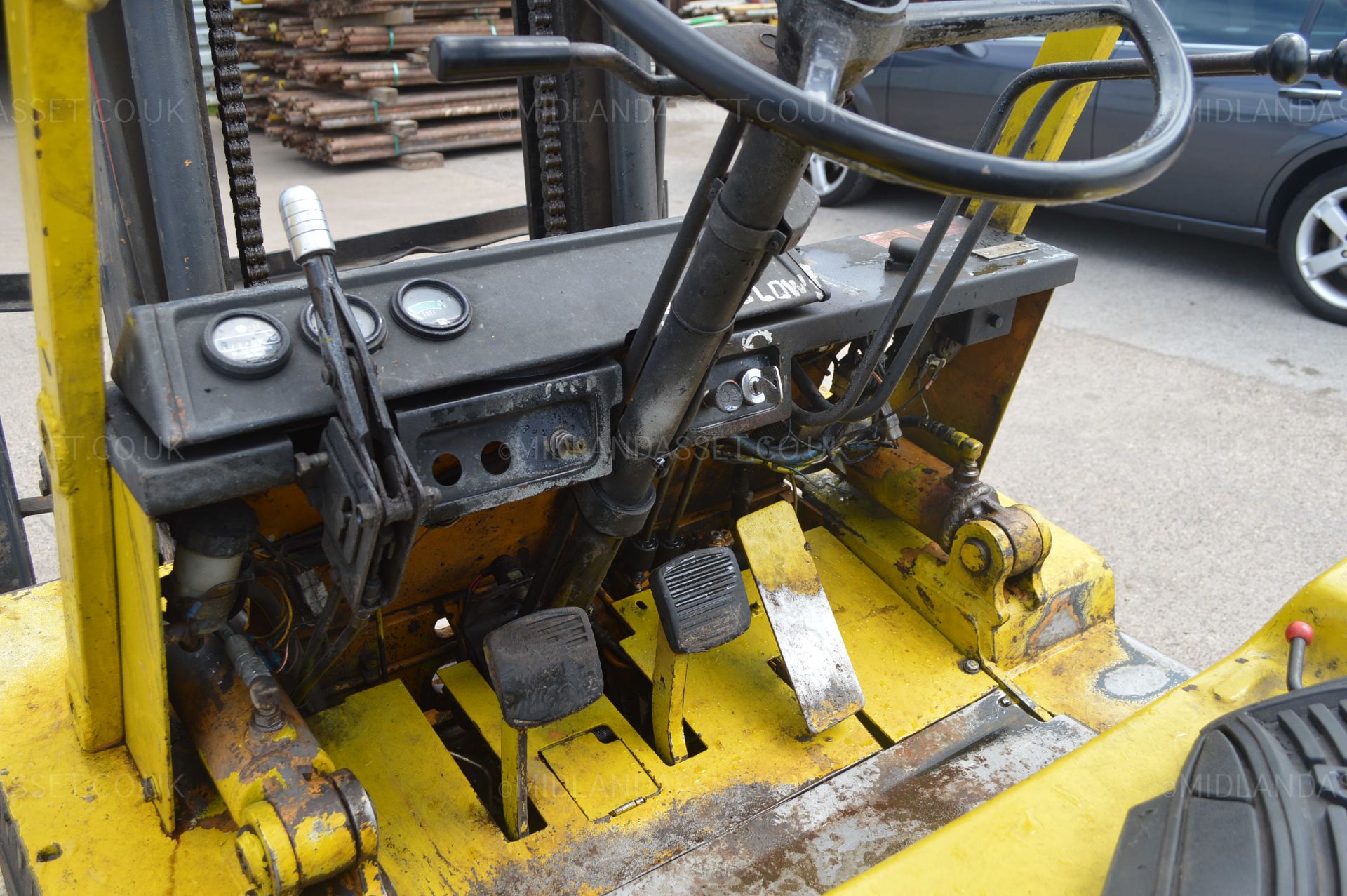 KOMATSU FD20 FORKLIFT DIESEL *NO VAT* - Image 5 of 12