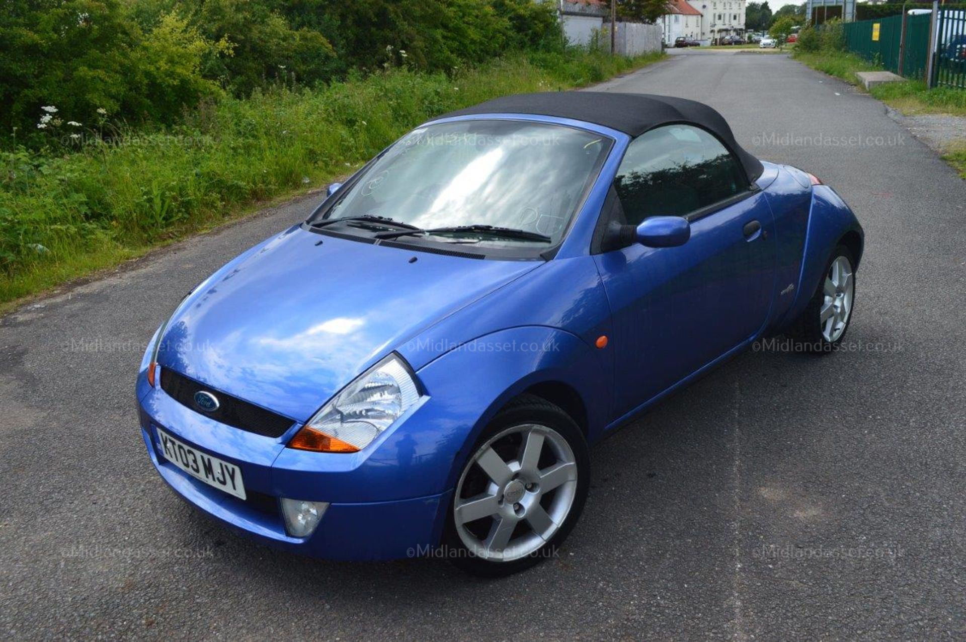 2003/03 REG FORD STREETKA 2 DOOR CONVERTIBLE ONE FORMER KEEPER *NO VAT* - Image 2 of 19