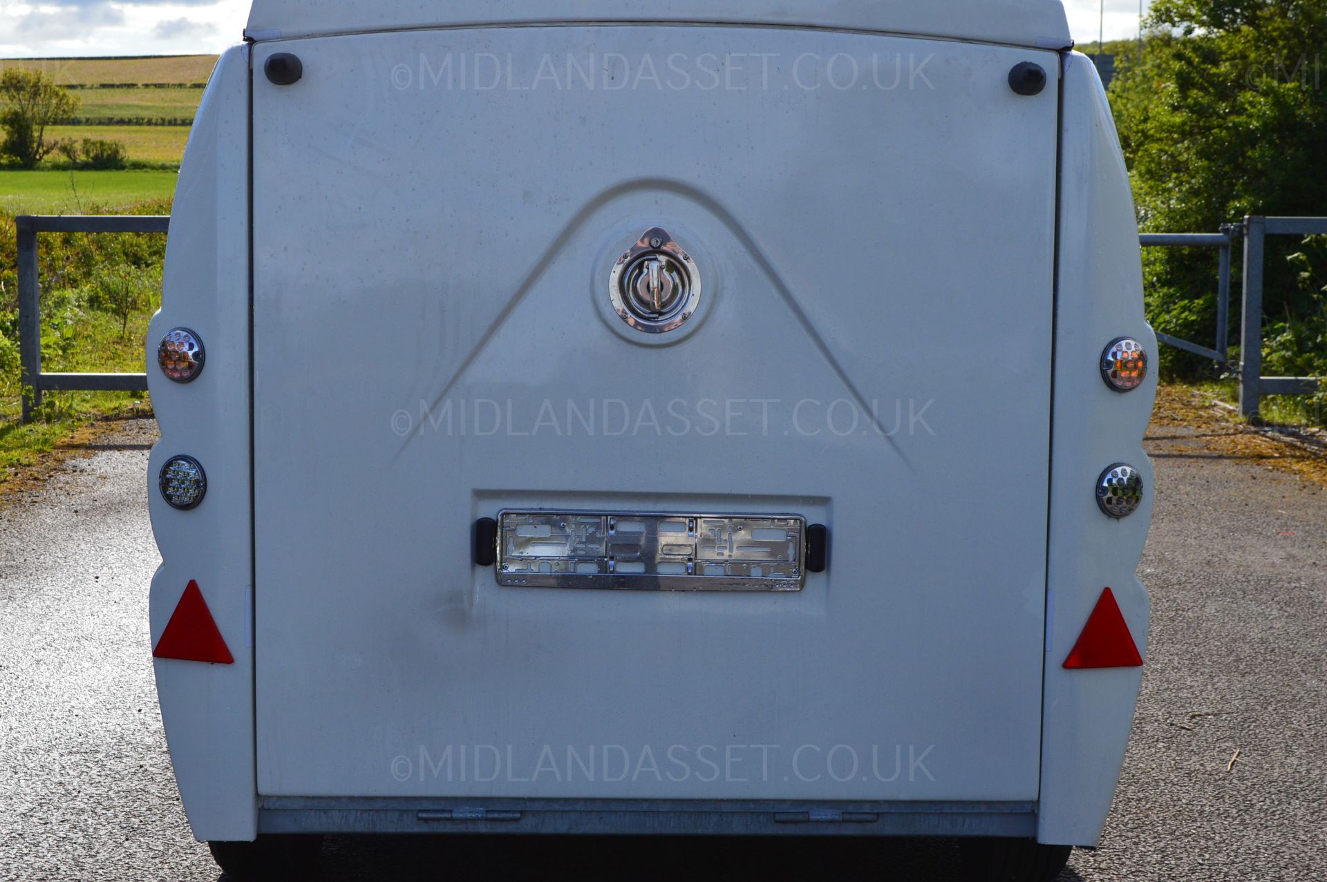 BRAND NEW GS TRAILER WITH BRAKING SYSTEM *NO VAT* - Image 14 of 18