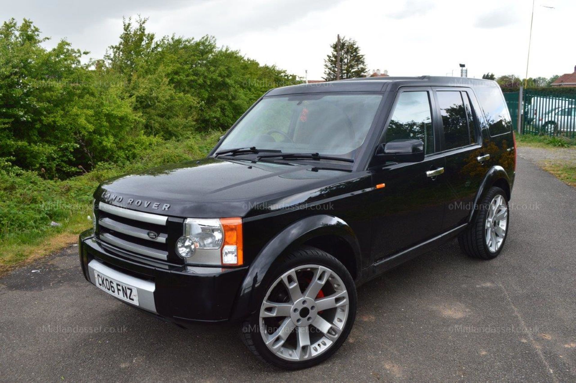 2006/06 REG LAND ROVER DISCOVERY 3 TDV6 5 DOOR ESTATE 7 SEAT MANUAL *NO VAT* - Image 2 of 22