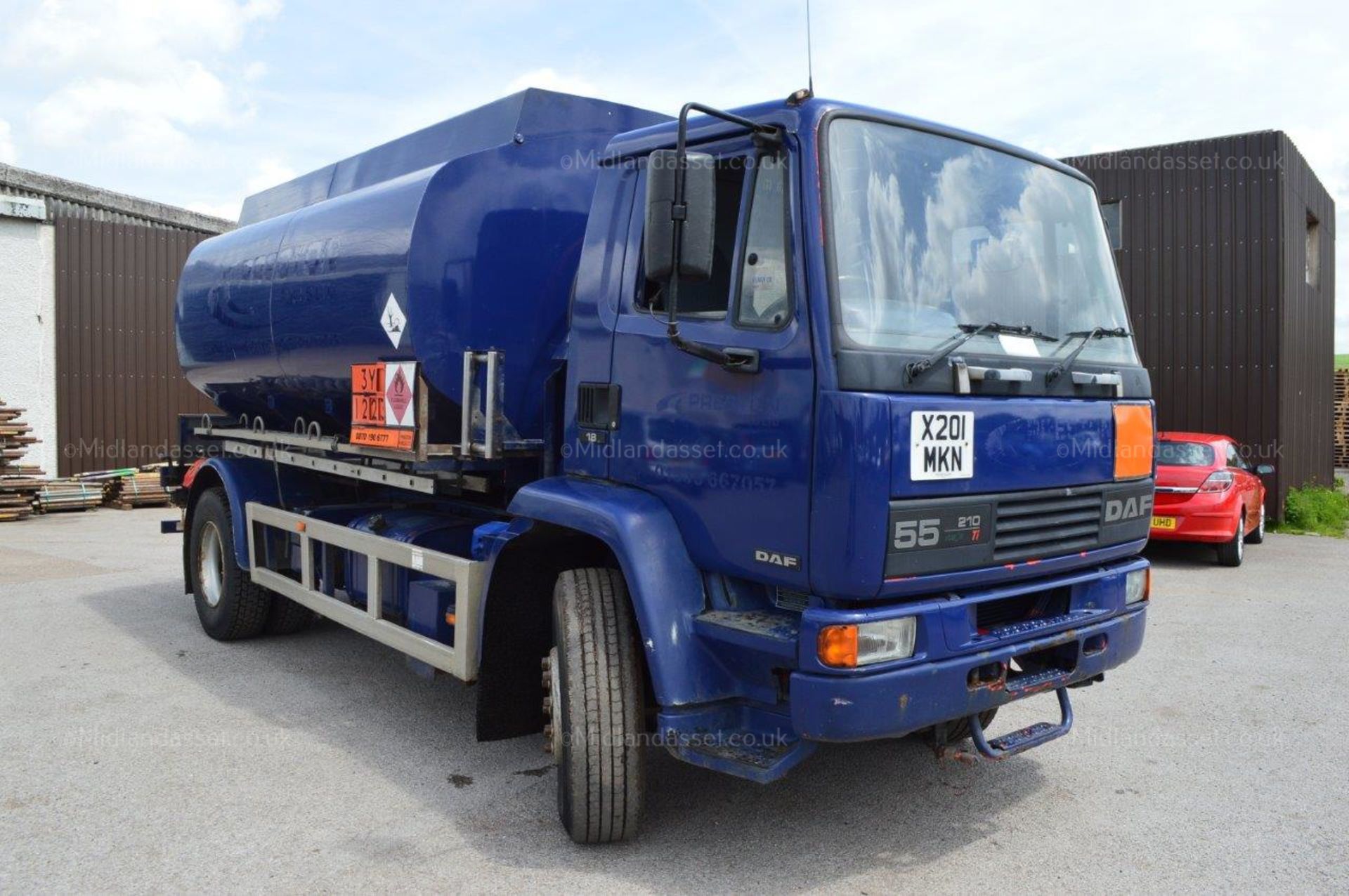 2000/X REG DAF FA55.210 13,000 LITRE FUEL TANKER