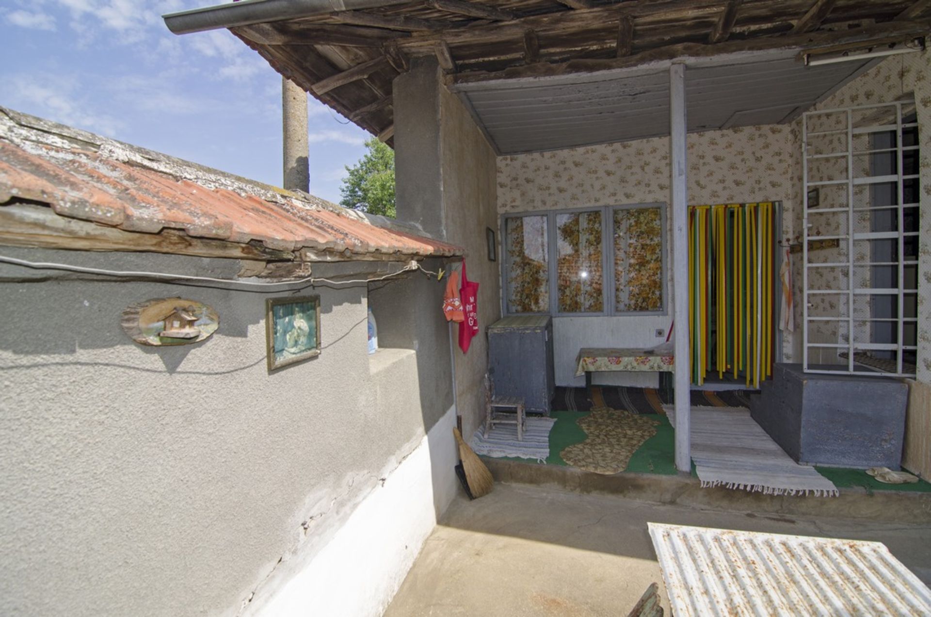 SILISTRA, BULGARIA  HOUSE IN 1/2 ACRE - Image 21 of 43