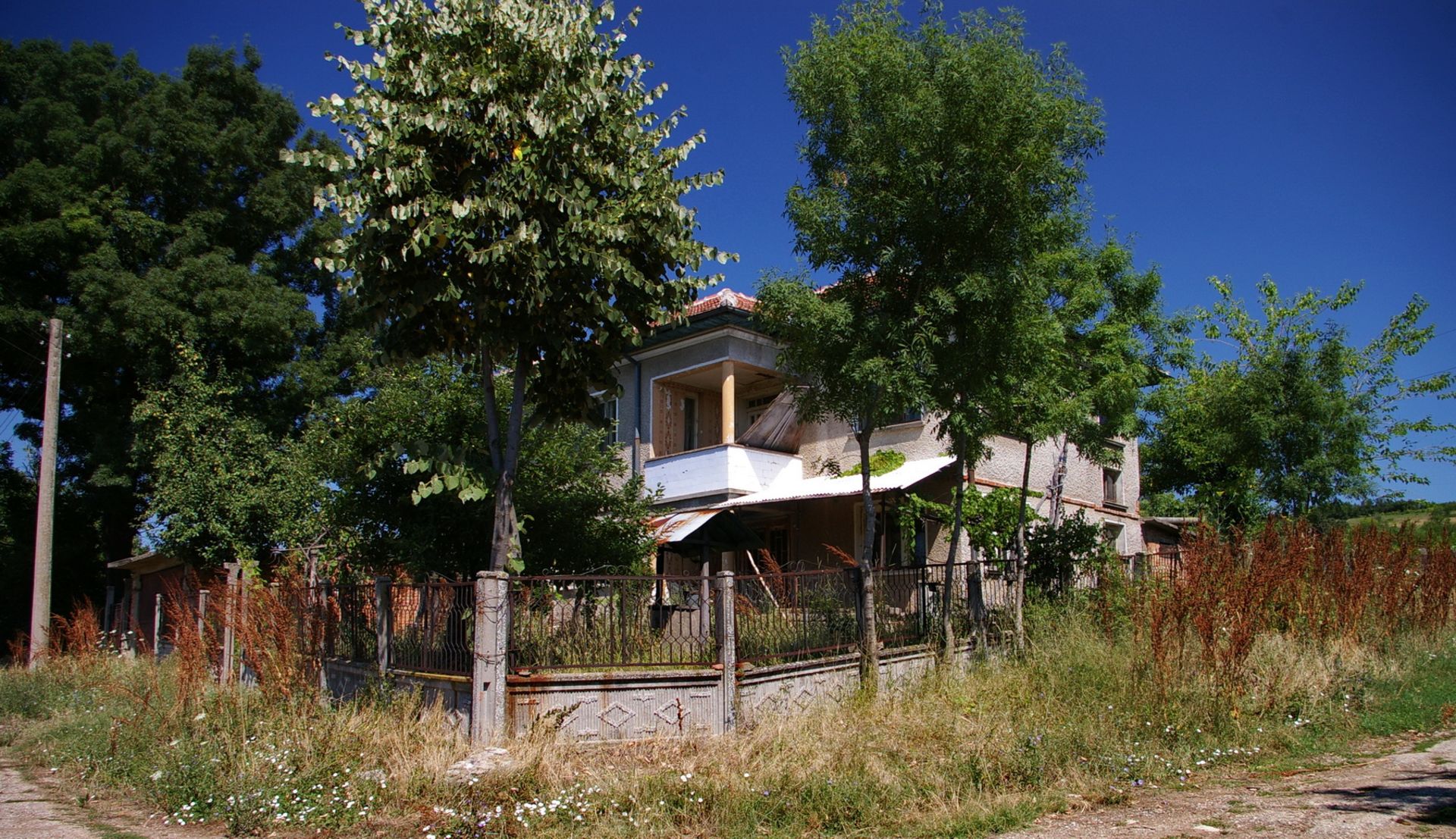 MASSIVE 6 BED ON CORNER PLOT DRUJBA, VIDIN, BULGARIA - Image 4 of 21