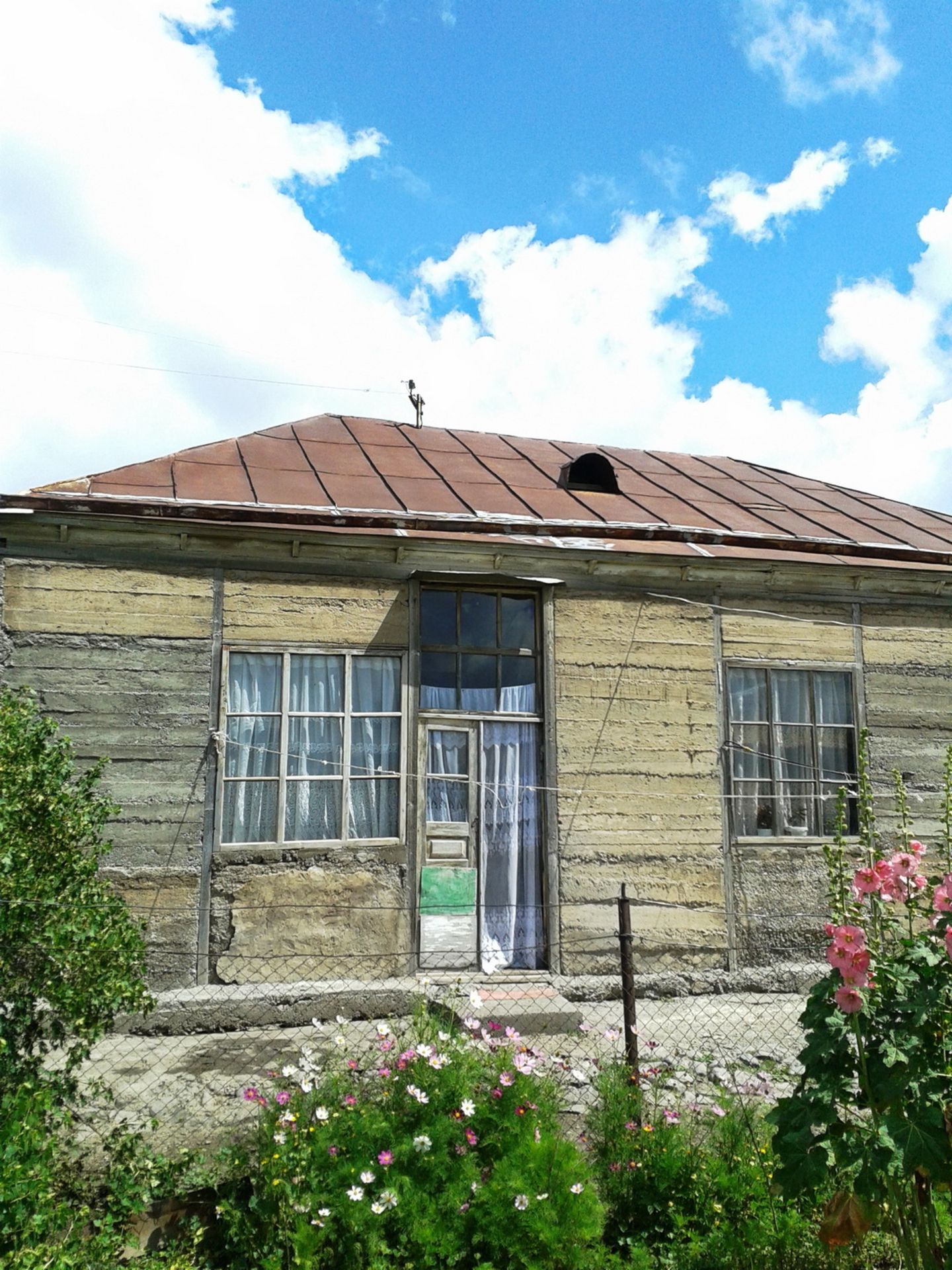 HOUSE IN 1 ACRE IN SOTK, ARMENIA - Image 4 of 35