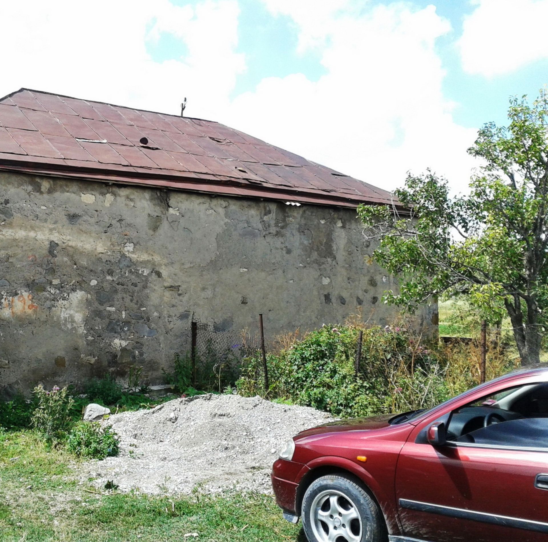 HOUSE IN 1 ACRE IN SOTK, ARMENIA - Image 7 of 35