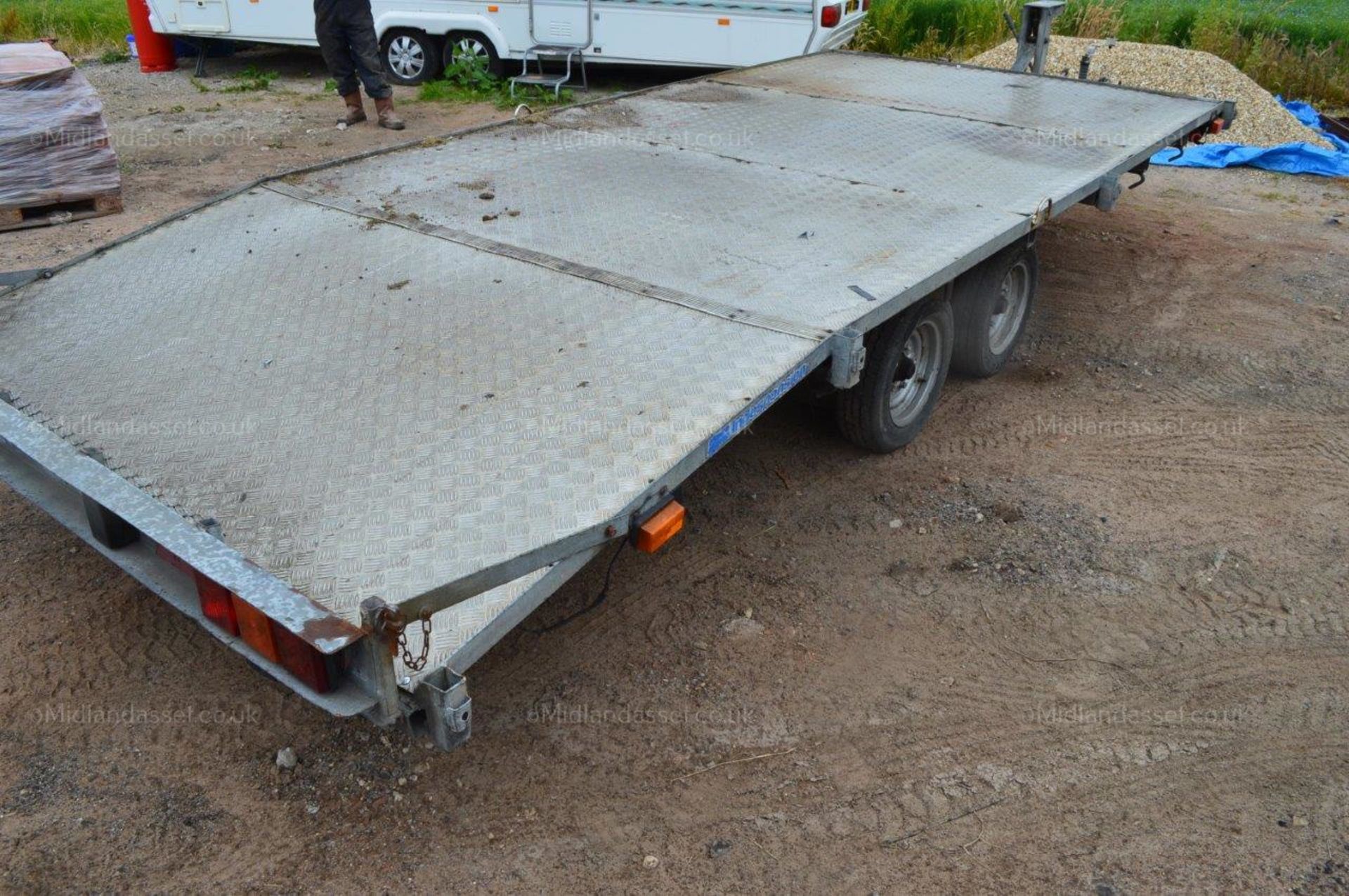 INDESPENSION TWIN AXLE TILT BED BEAVER TAIL TRAILER *NO VAT* - Image 7 of 13