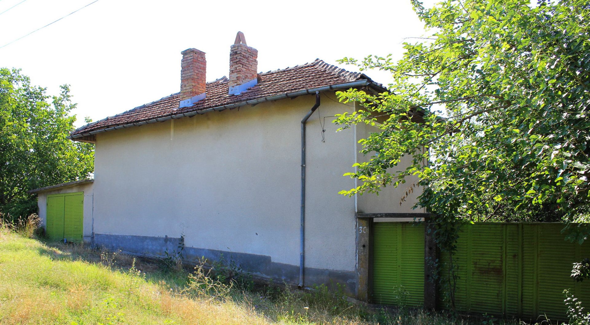 KOZLOVETS,VT, BULGARIA  HOUSE WITH 1/2 ACRE - Image 5 of 17