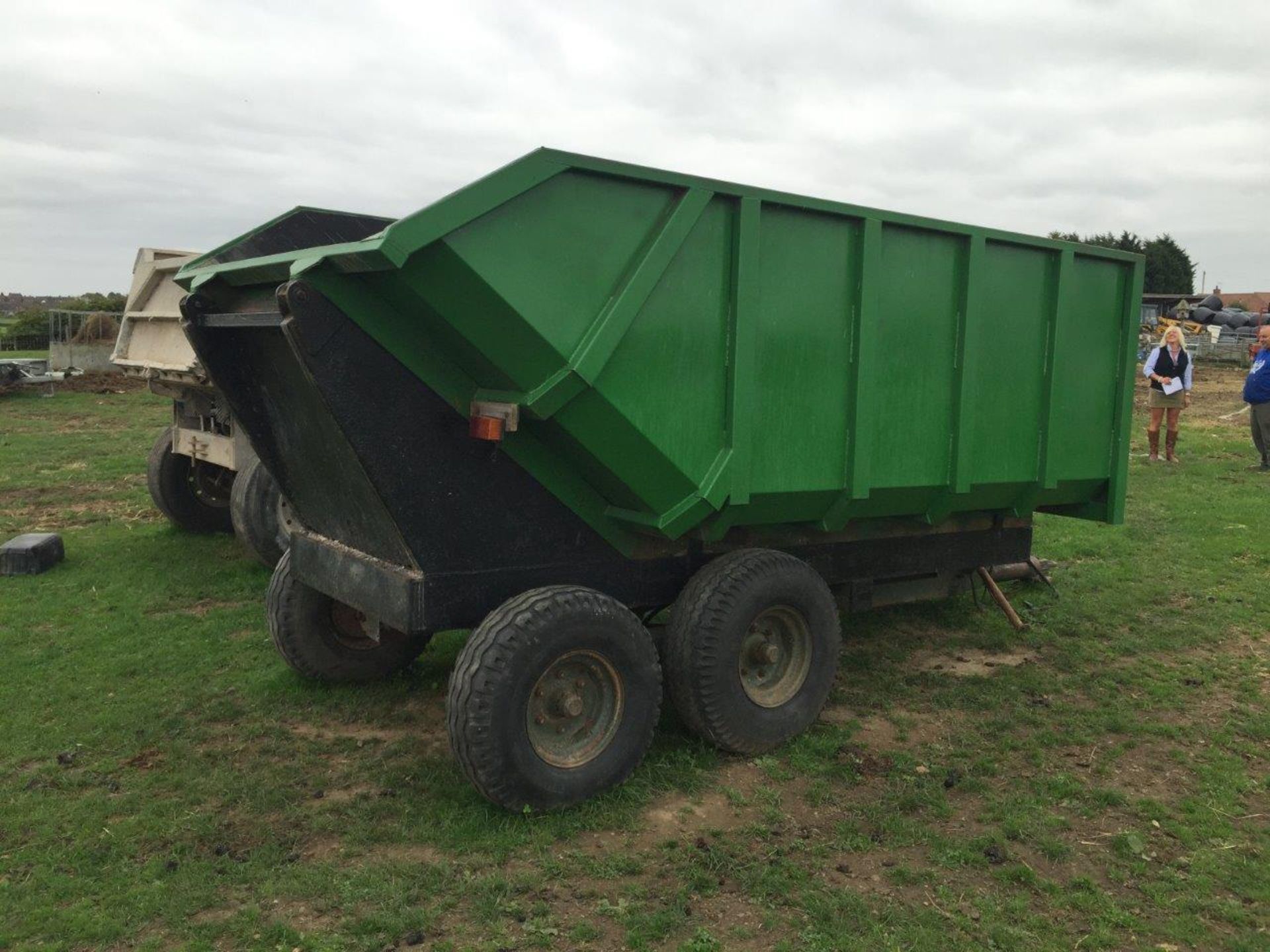 TWIN AXLE 8 TON DUMP TRAILER TIPPING TRAILER - Image 5 of 7