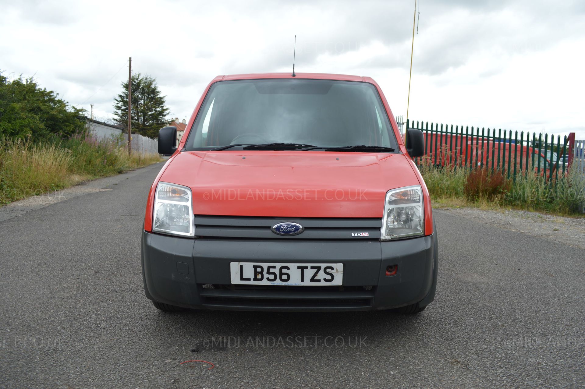 2007/56 REG FORD TRANSIT CONNECT T200 L75 - SHOWING 1 PREVIOUS OWNER *NO VAT* - Image 3 of 32