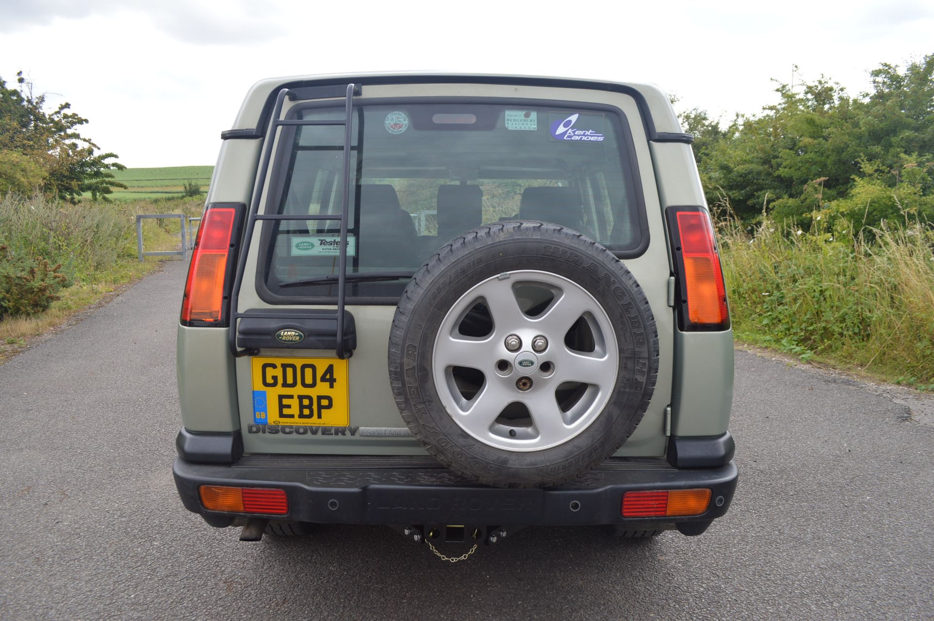2004/04 REG LAND ROVER DISCOVERY ES PREMIUM TD5 7 SEATER AUTOMATIC *NO VAT* - Image 6 of 43