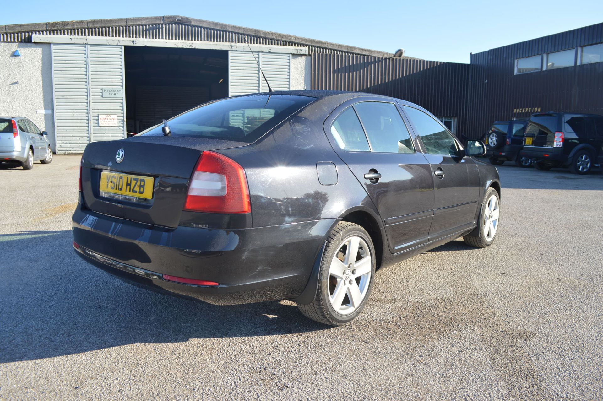 2010/10 REG SKODA OCTAVIA S TDI CR 1.6 5 DOOR HATCHBACK *NO VAT* - Image 7 of 29