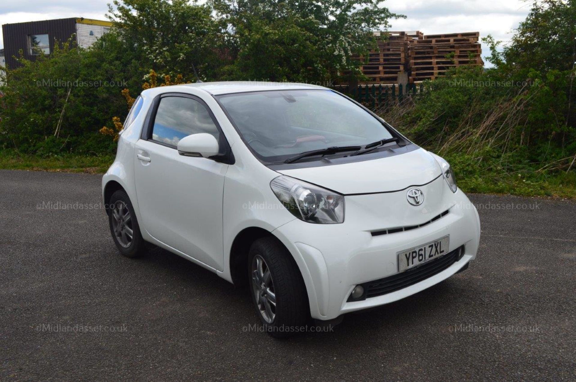 2012/61 REG TOYOTA IQ2 VVT-I 3 DOOR HATCHBACK ONE FORMER KEEPER *NO VAT*