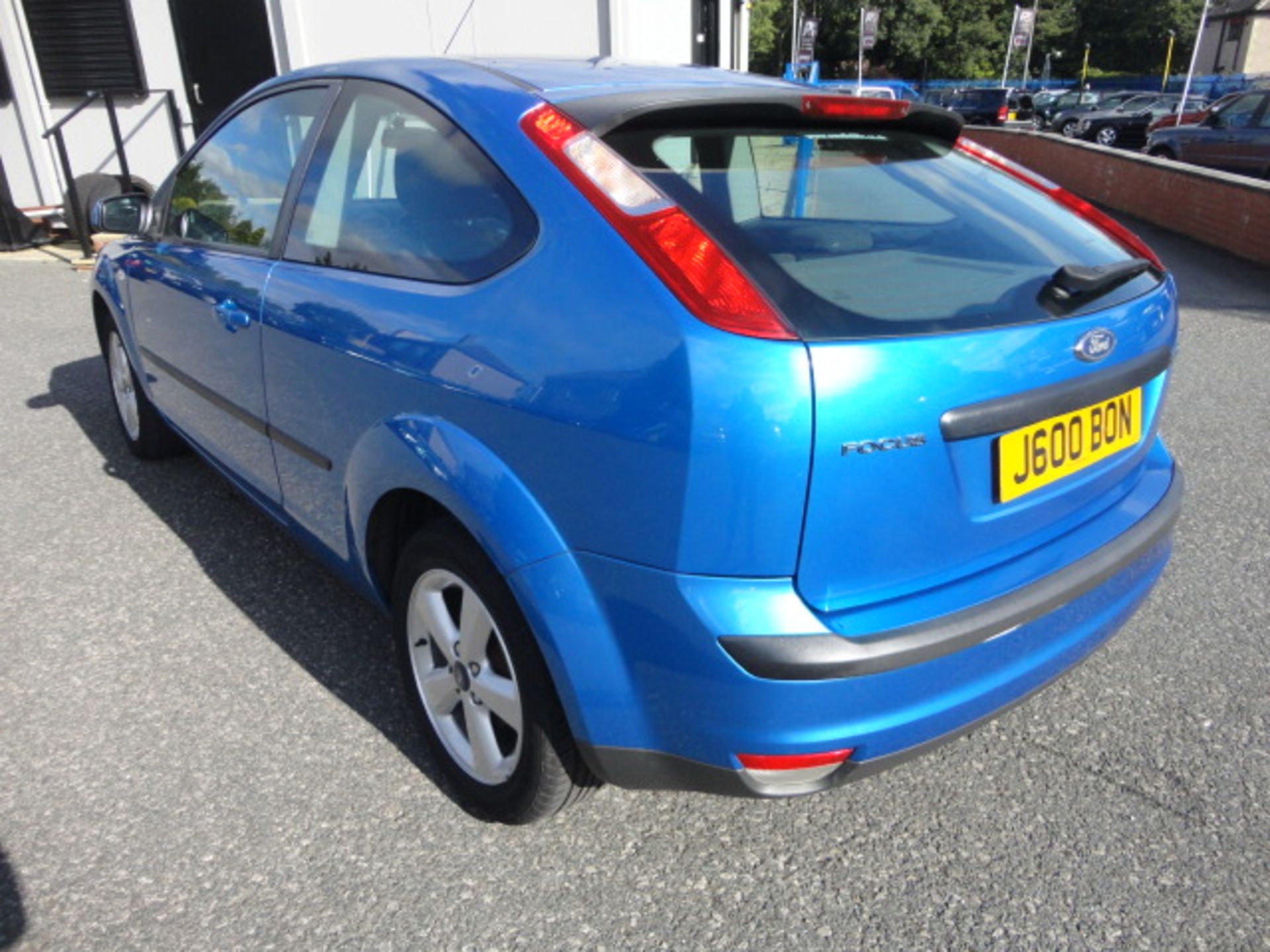 2006 FORD FOCUS ZETEC CLIMATE 3 DOOR HATCHBACK 3 DOOR PETROL *NO VAT* - Image 3 of 6