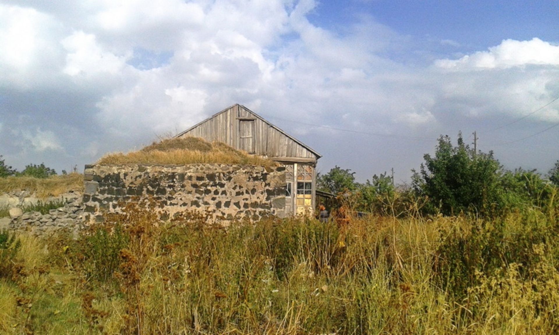 STONE BUILT HOME IN SHATVAN, ARMENIA IN ONE ACRE OF LAND !! - Image 6 of 26